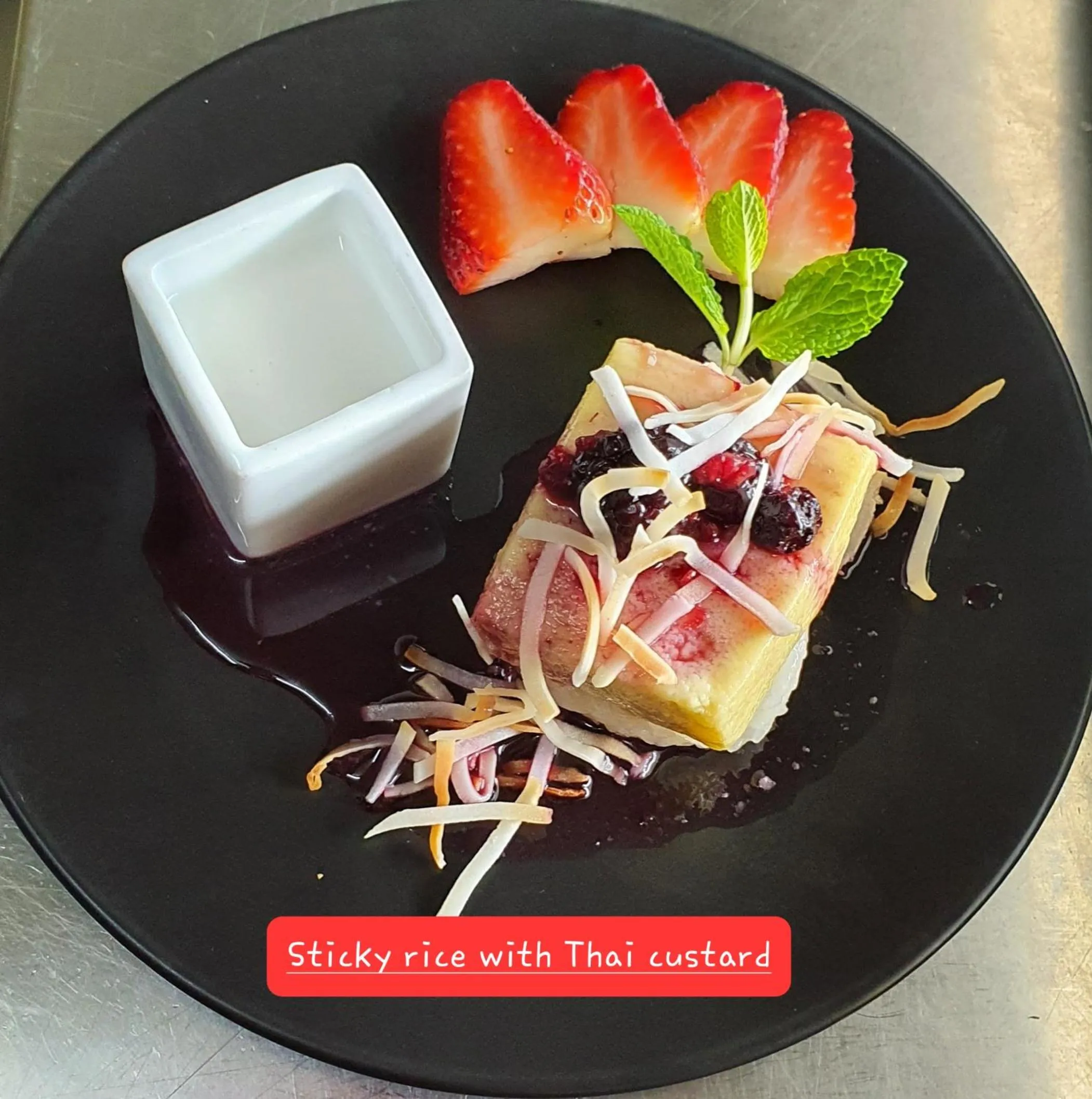 Restaurant/places to eat in Posthouse Motor Lodge