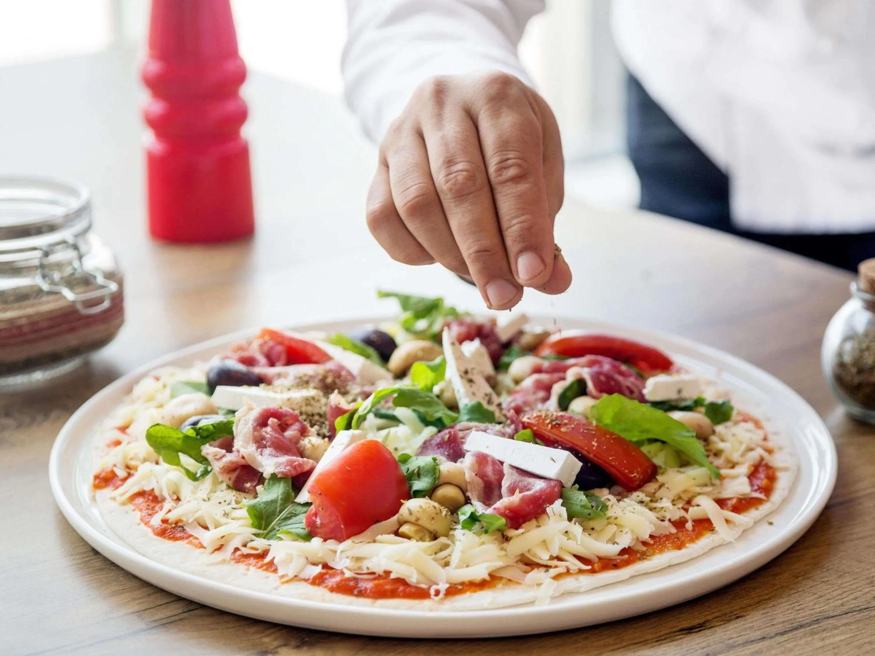 Restaurant/places to eat in Adagio Aparthotel Jeddah Malik Road