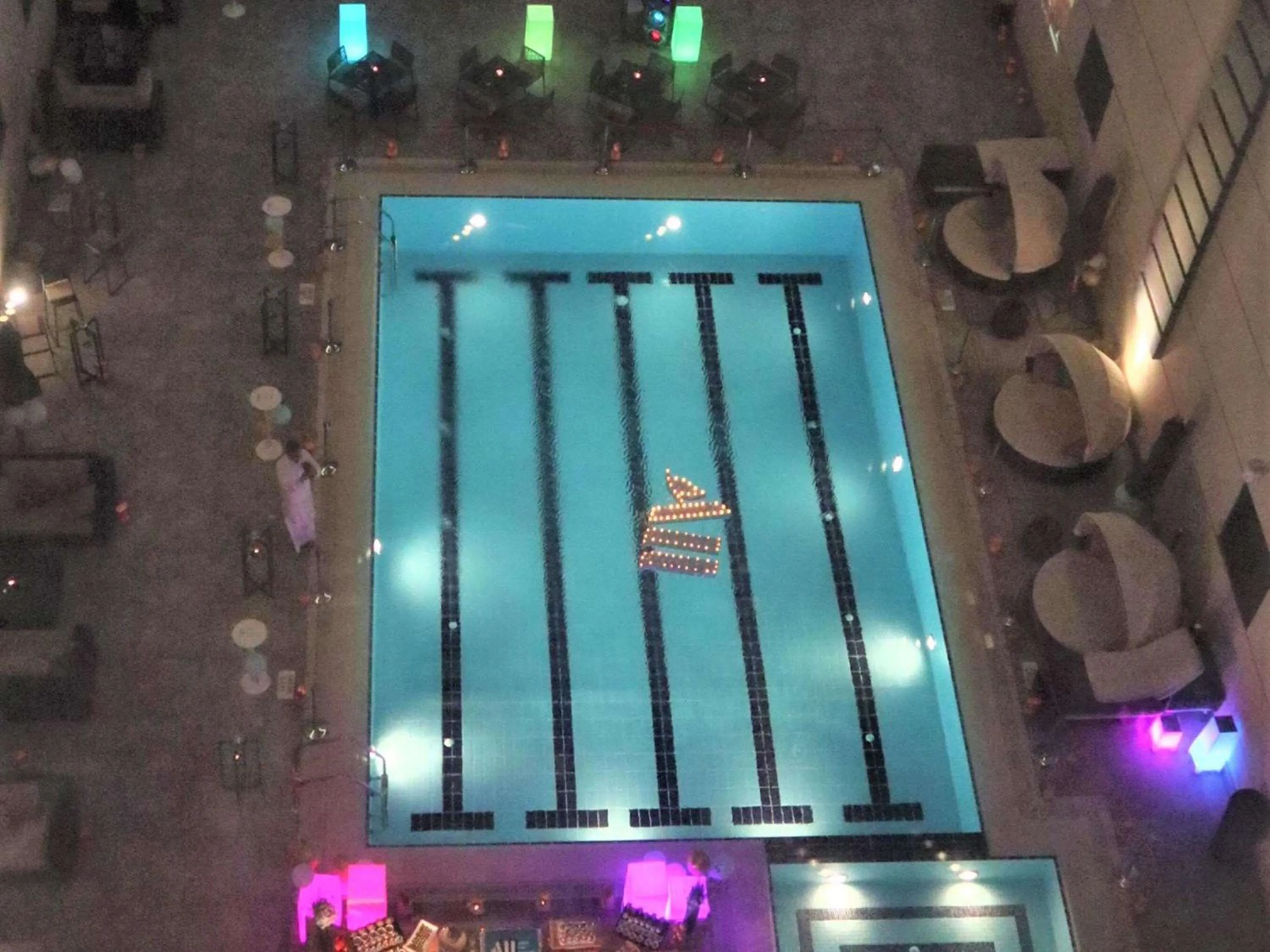 Swimming pool in Ibis Jeddah Malik Road