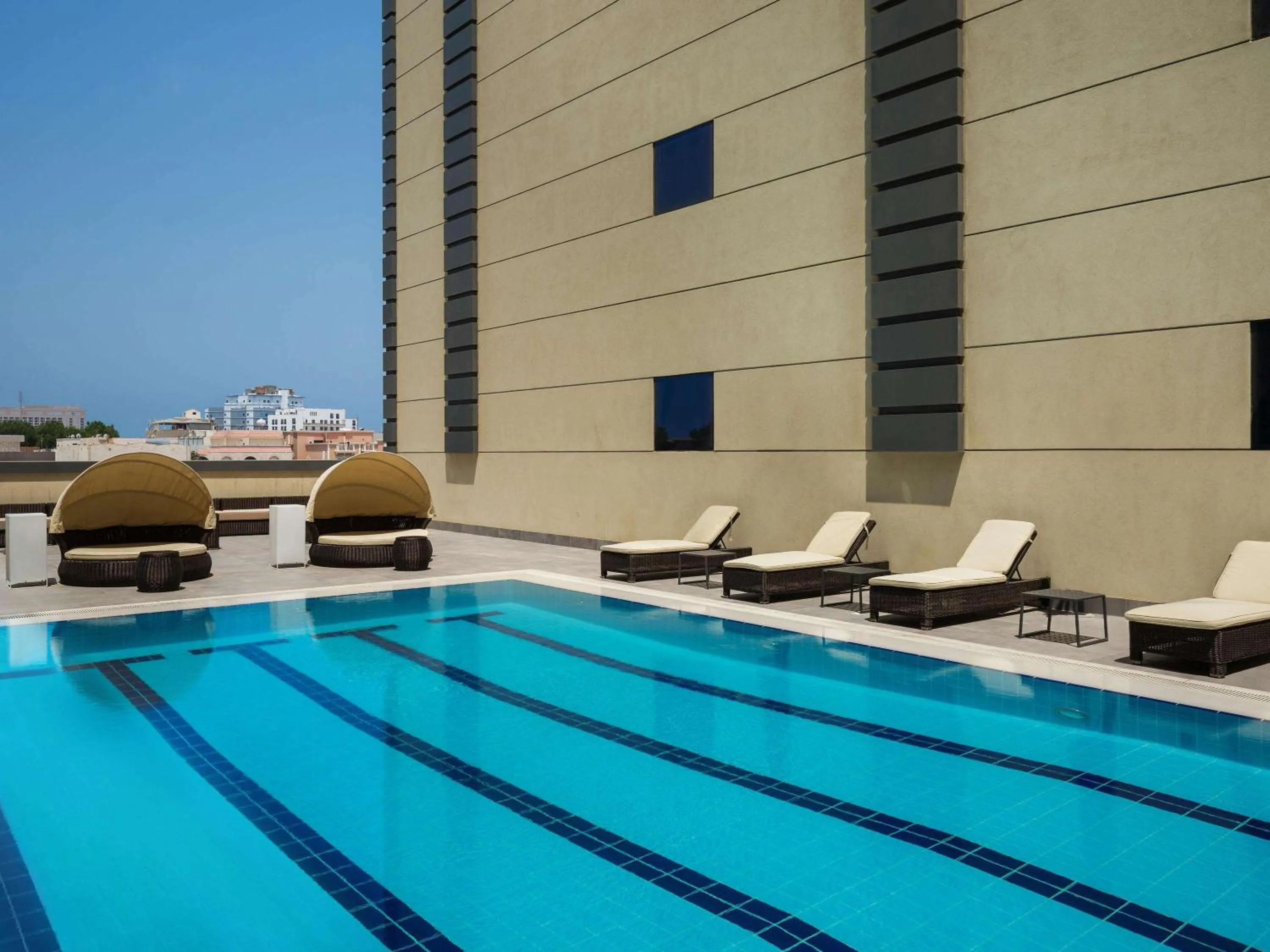 Swimming pool in Ibis Jeddah Malik Road