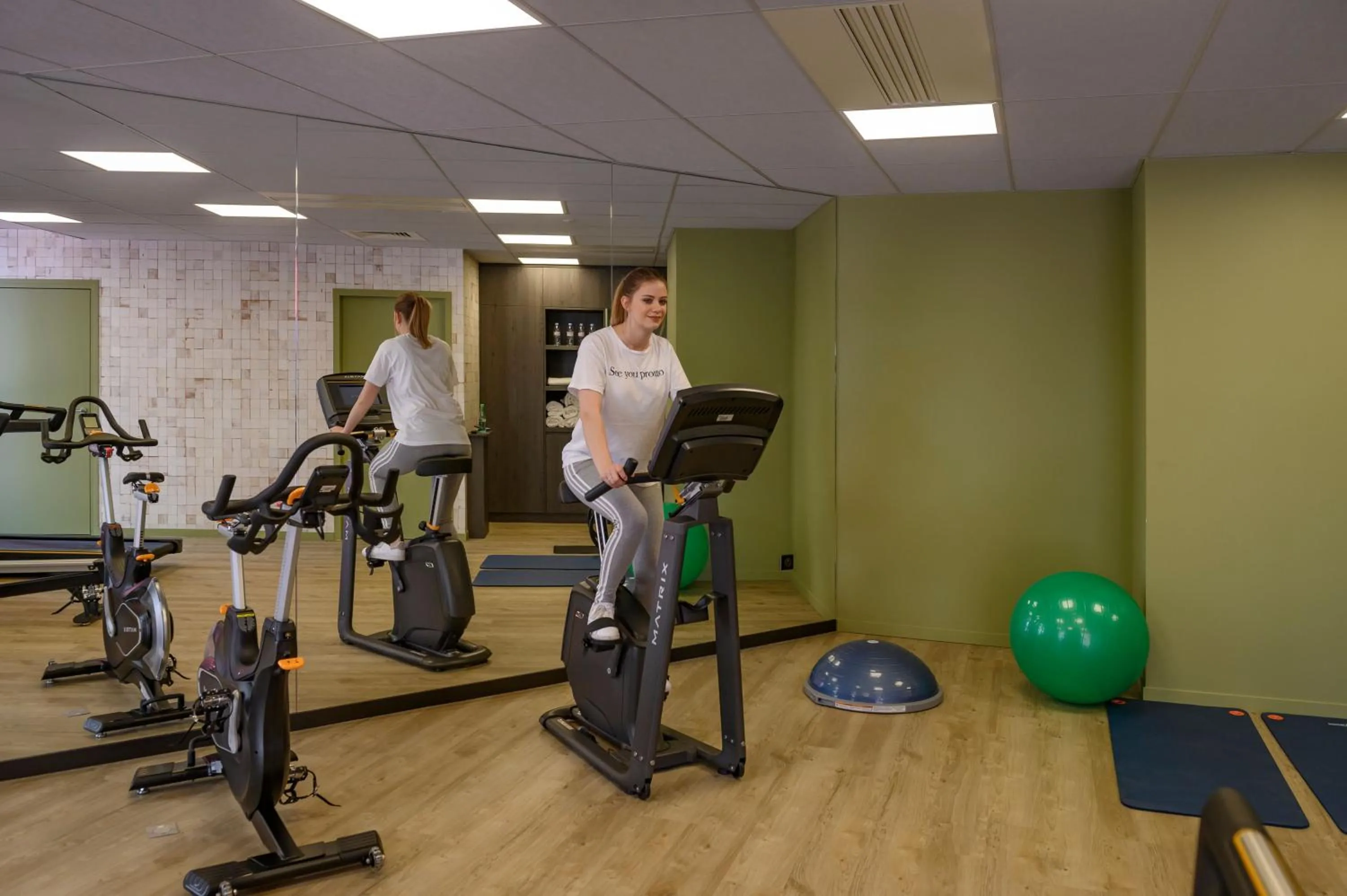 Fitness centre/facilities in Novotel Saint-Étienne Centre Gare Châteaucreux