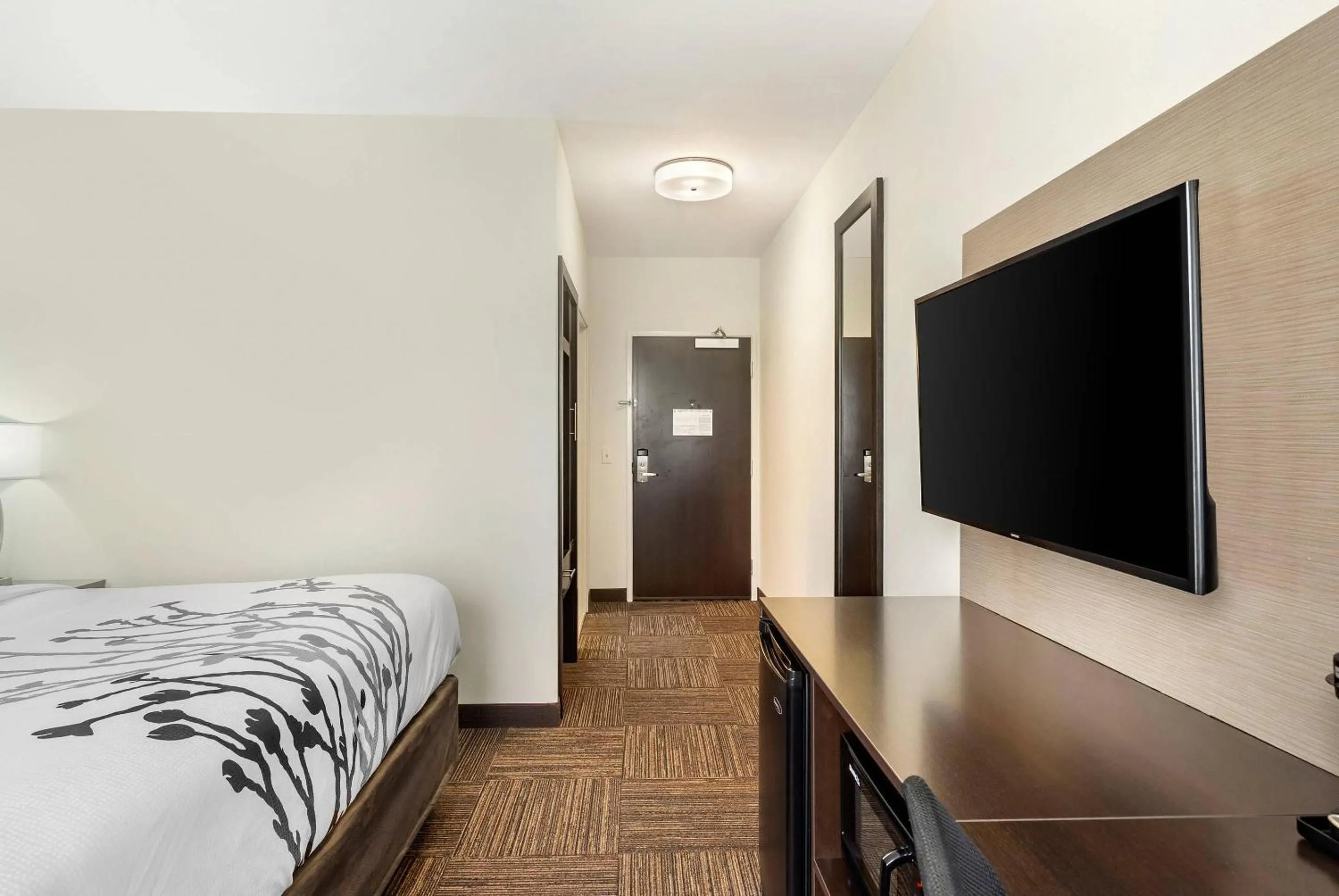 Bedroom, Bed in Sleep Inn Lancaster Dallas South