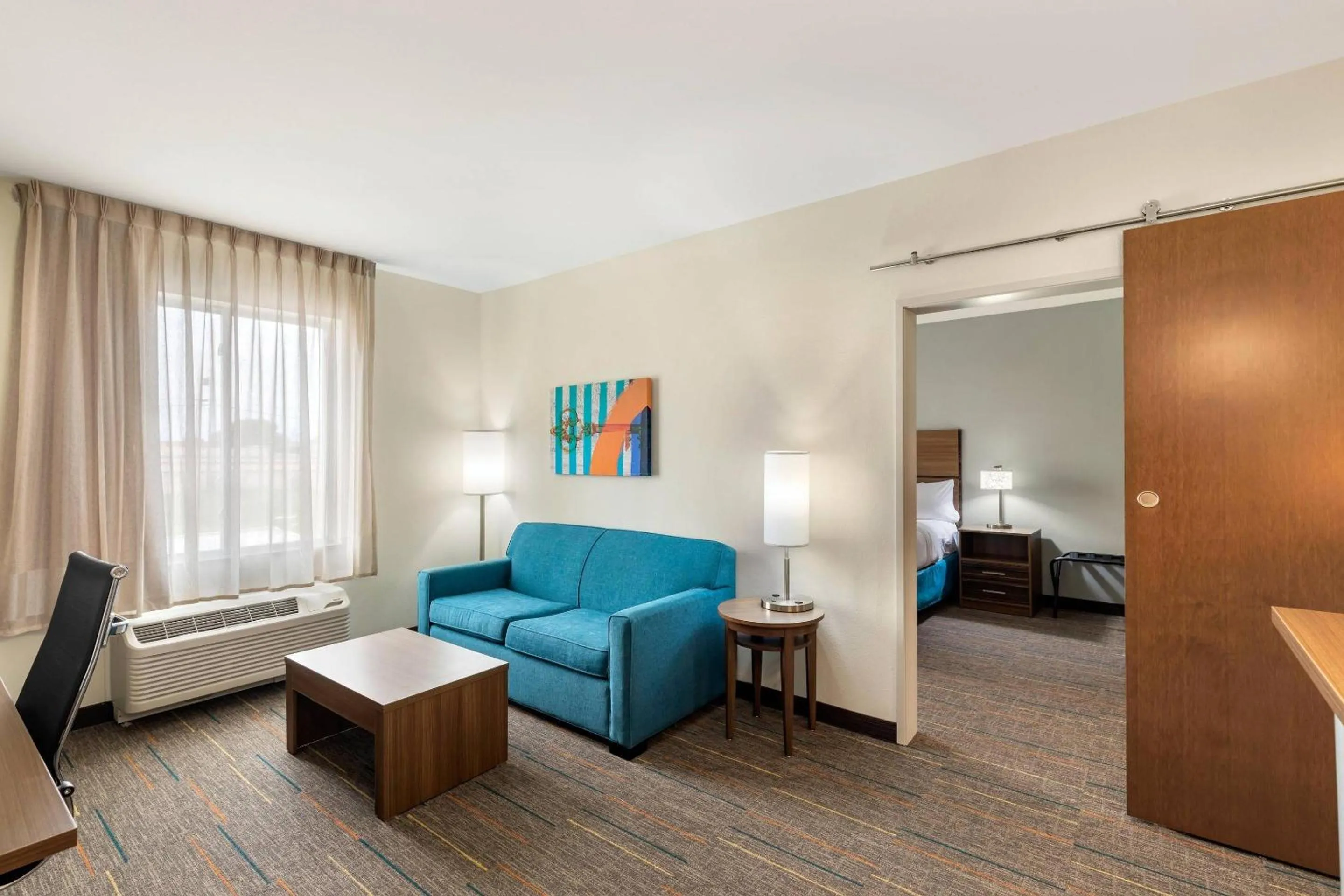 Bedroom, Bed in MainStay Suites Lancaster Dallas South