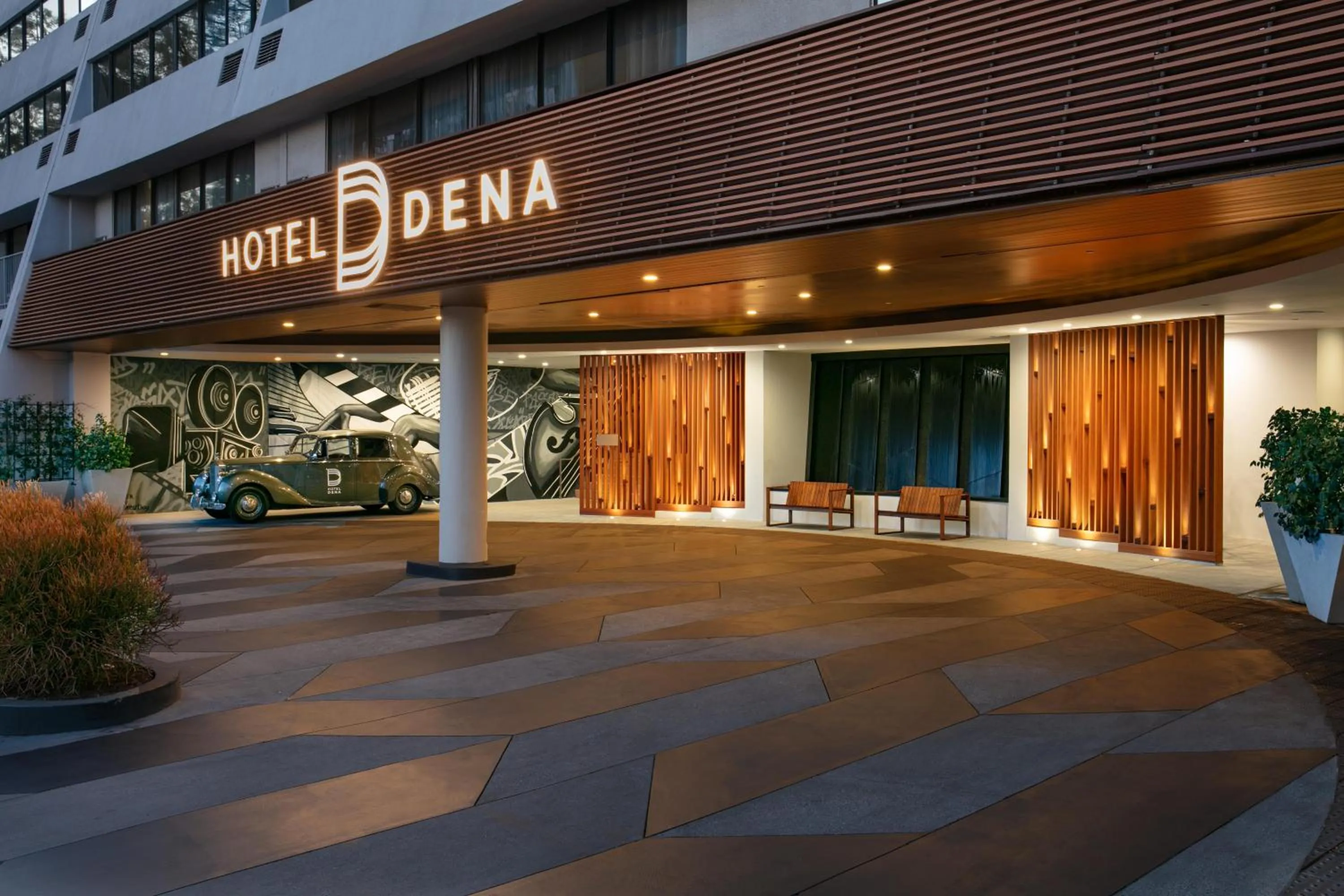 Facade/entrance in Hotel Dena, Pasadena Los Angeles, a Tribute Portfolio Hotel