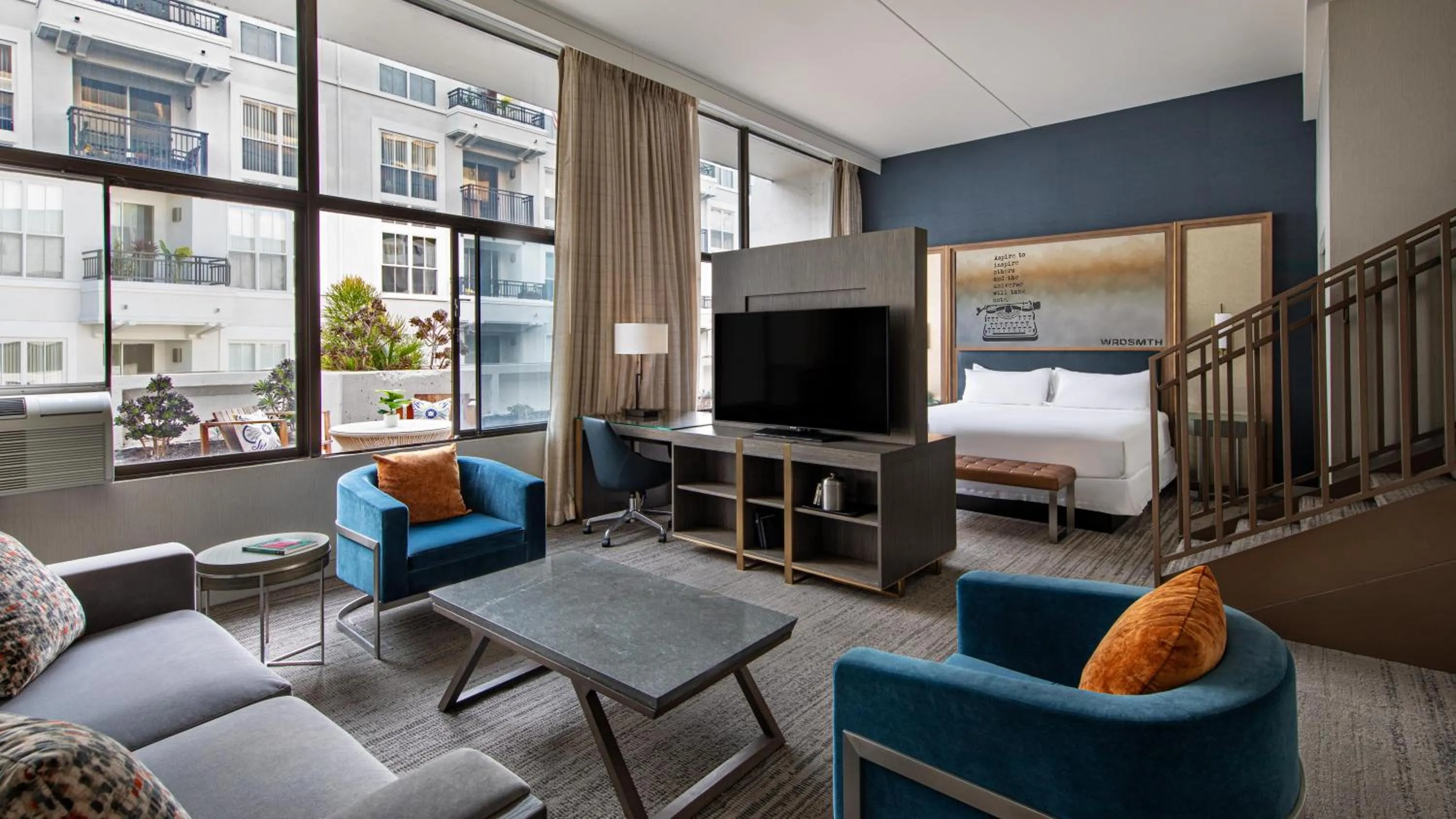 Seating area, Bed in Hotel Dena, Pasadena Los Angeles, a Tribute Portfolio Hotel