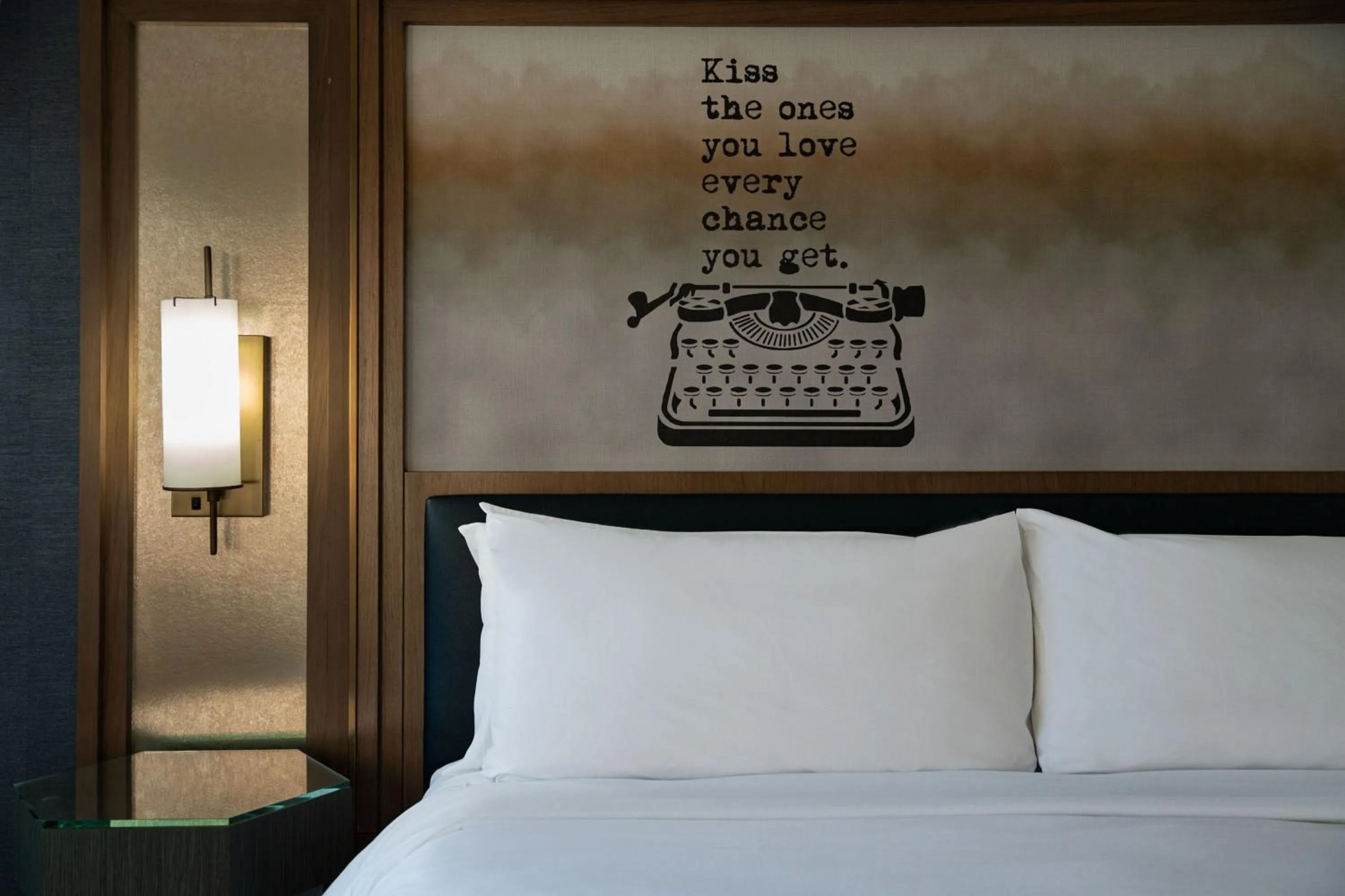 Photo of the whole room, Bed in Hotel Dena, Pasadena Los Angeles, a Tribute Portfolio Hotel