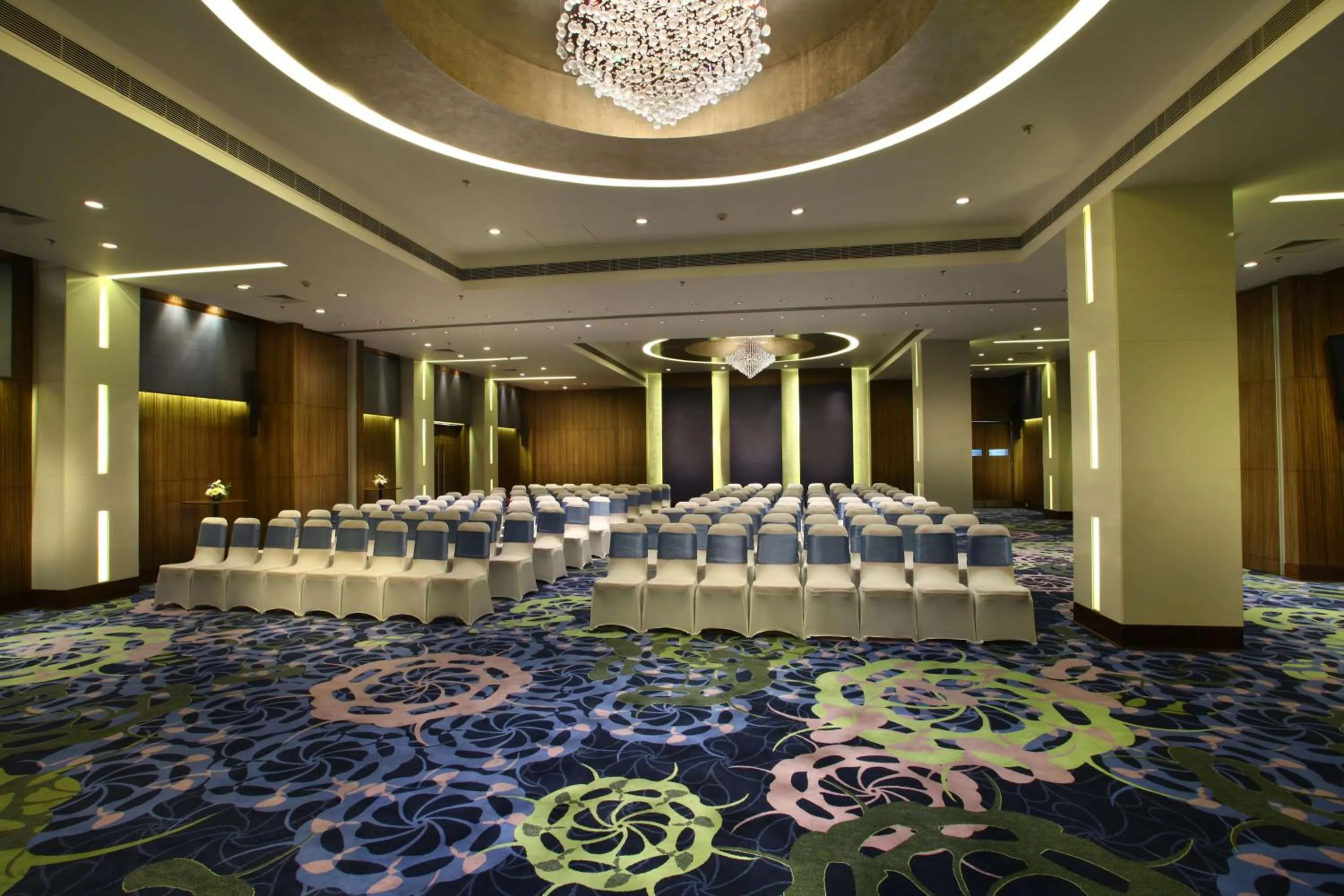 Banquet/Function facilities in Park Plaza Shahdara