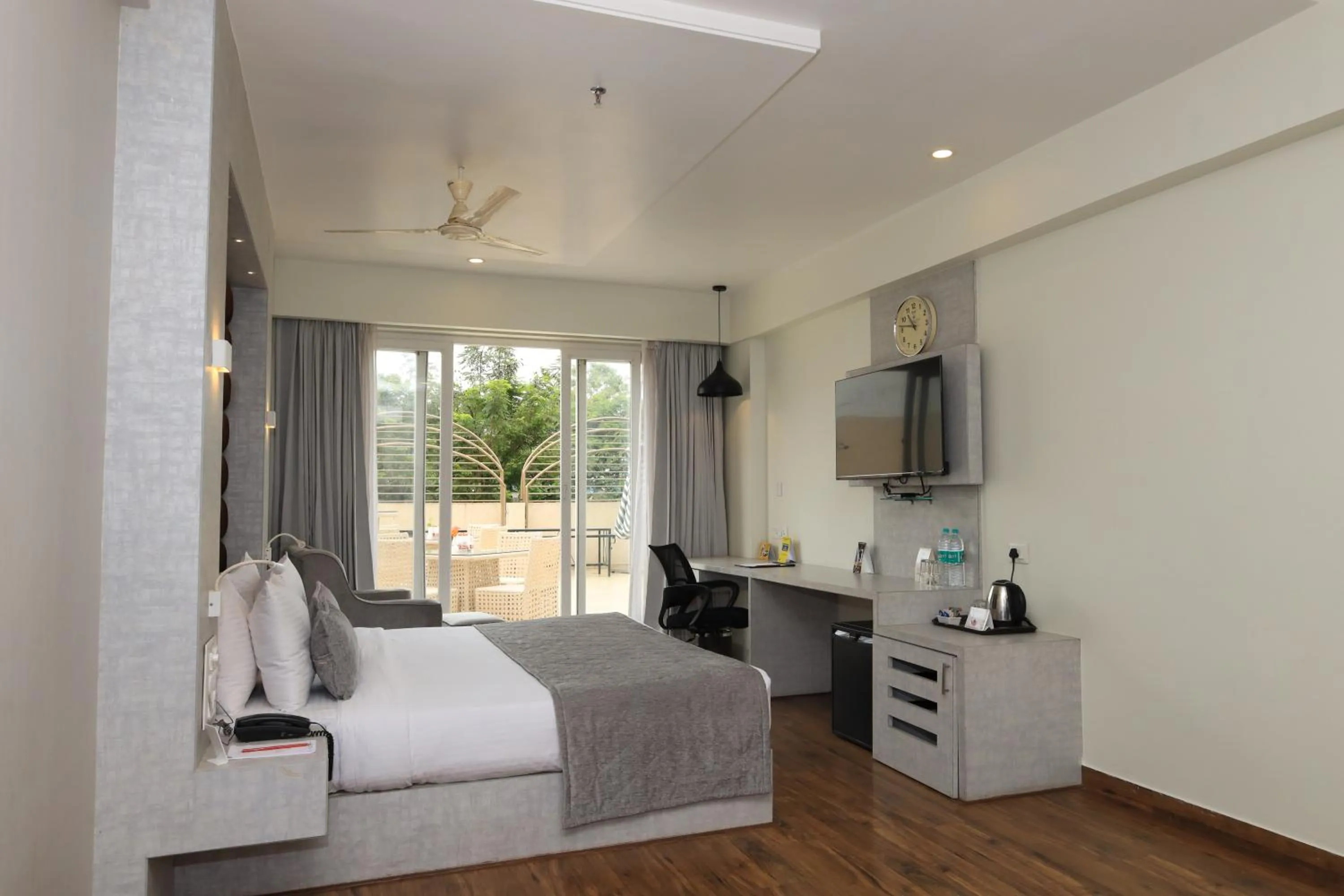 Bed in Aananda Imperial