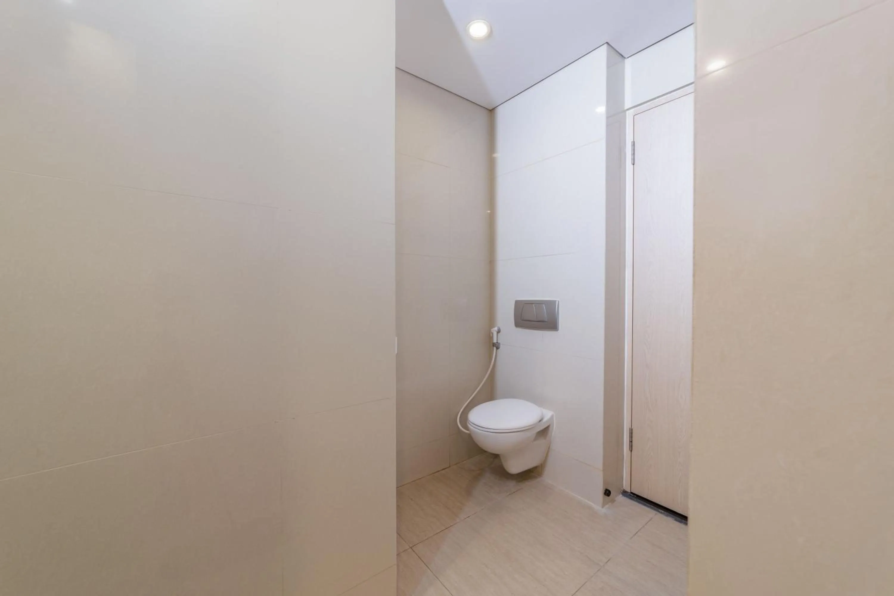 Toilet in Aston Cirebon Hotel and Convention Center