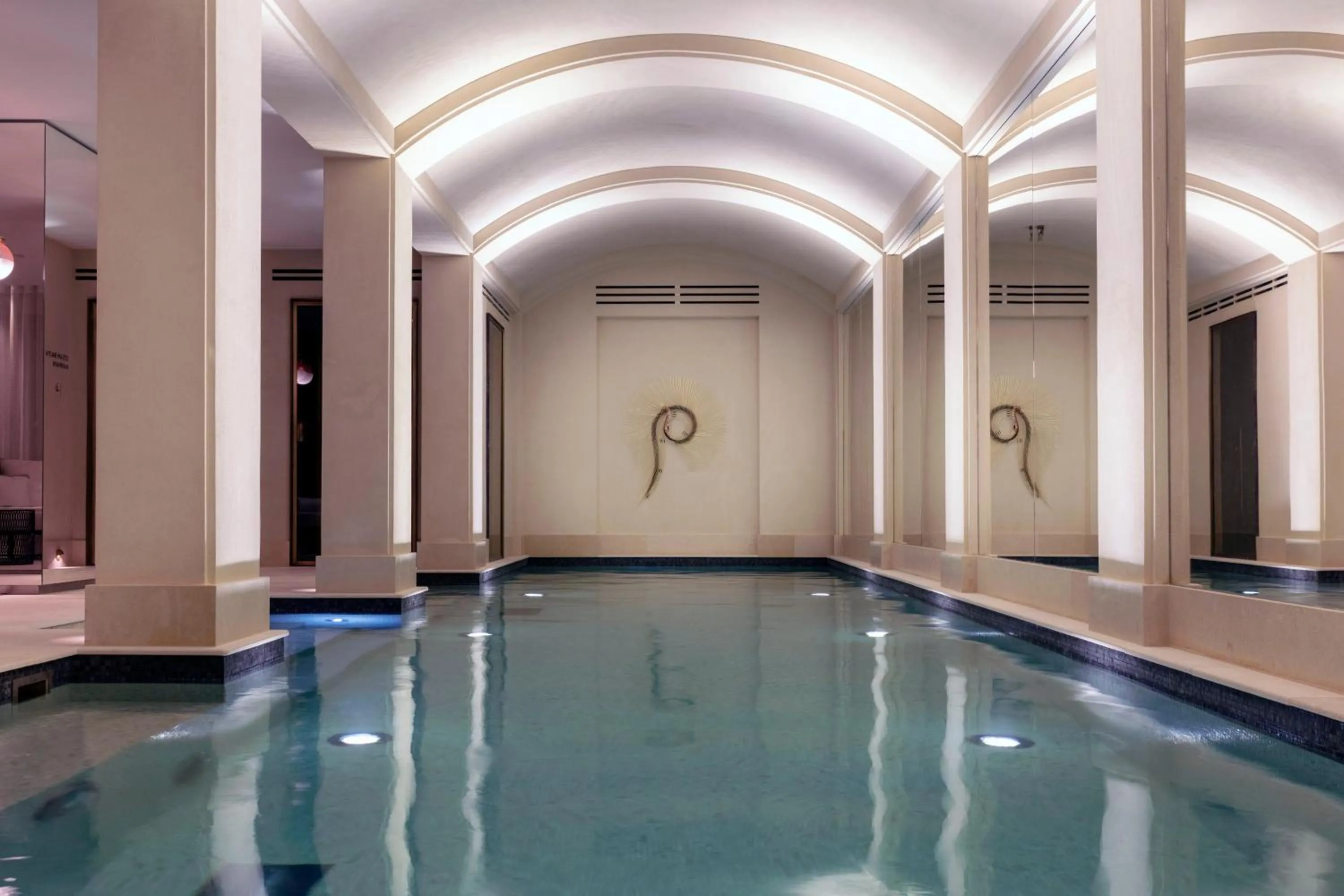Swimming pool in Les Jardins du Faubourg Hotel & Spa by Shiseido