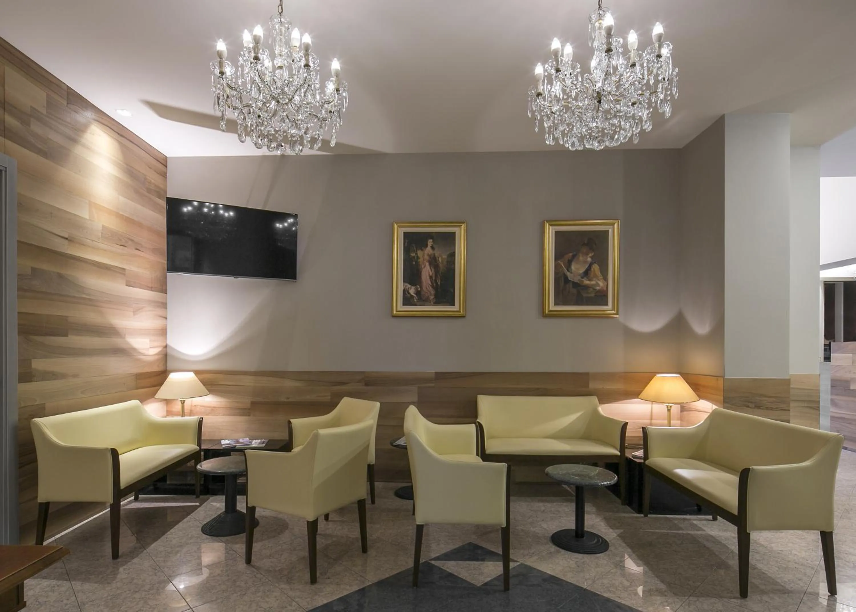Lobby or reception in Hotel Falco D'Oro by Falco D'Oro Hotels