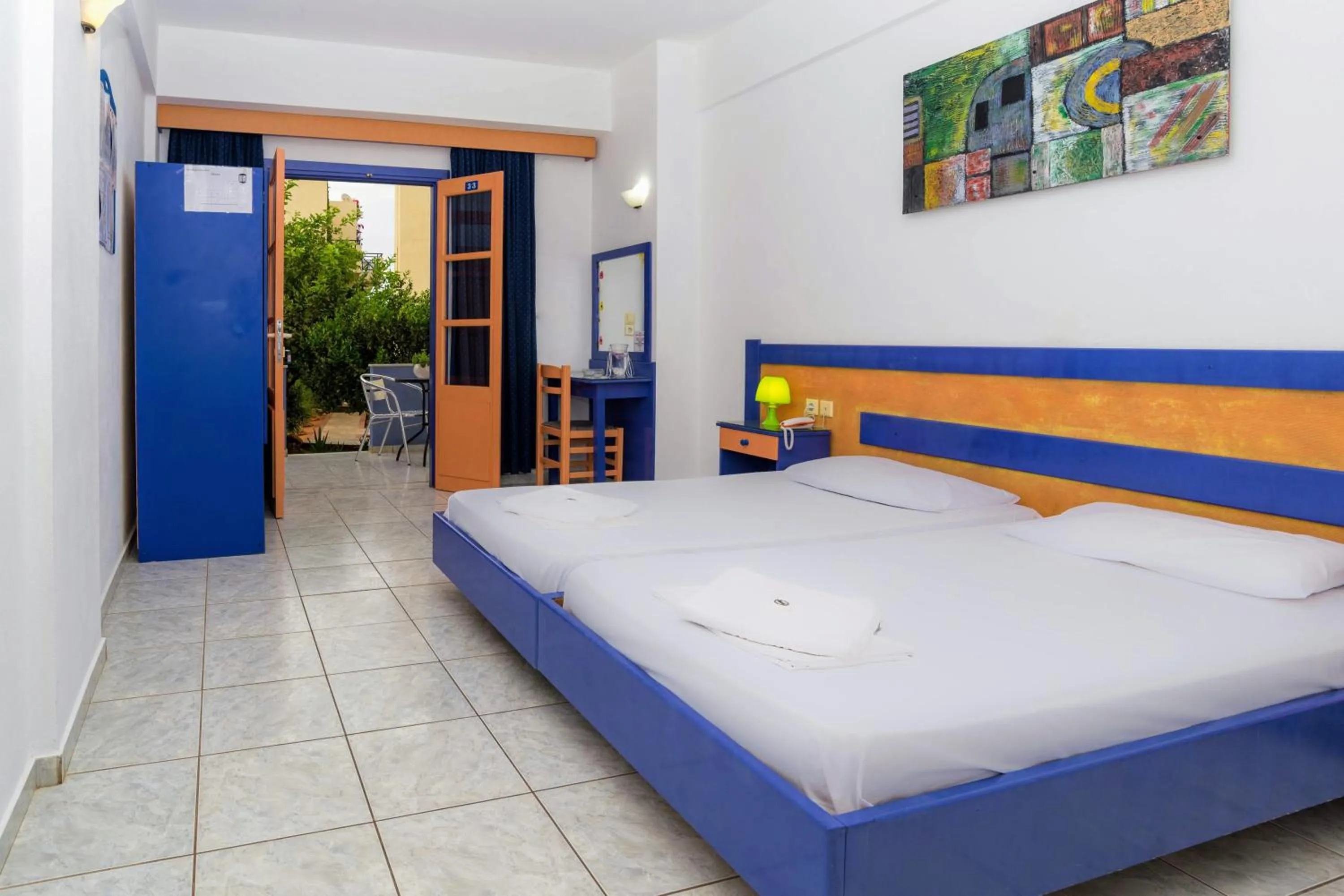 Balcony/Terrace, Bed in Eltina Apartments