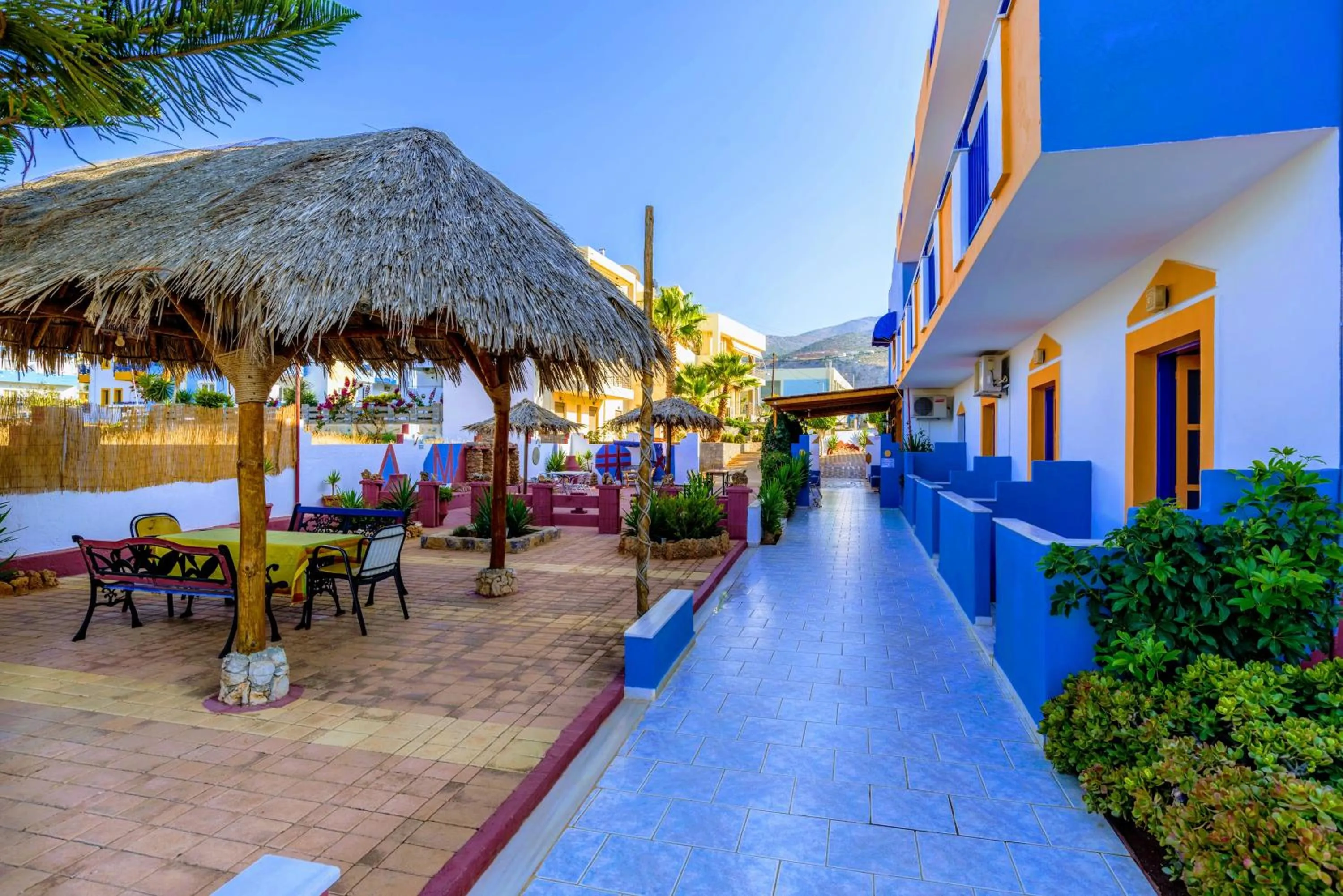 Balcony/Terrace in Eltina Apartments