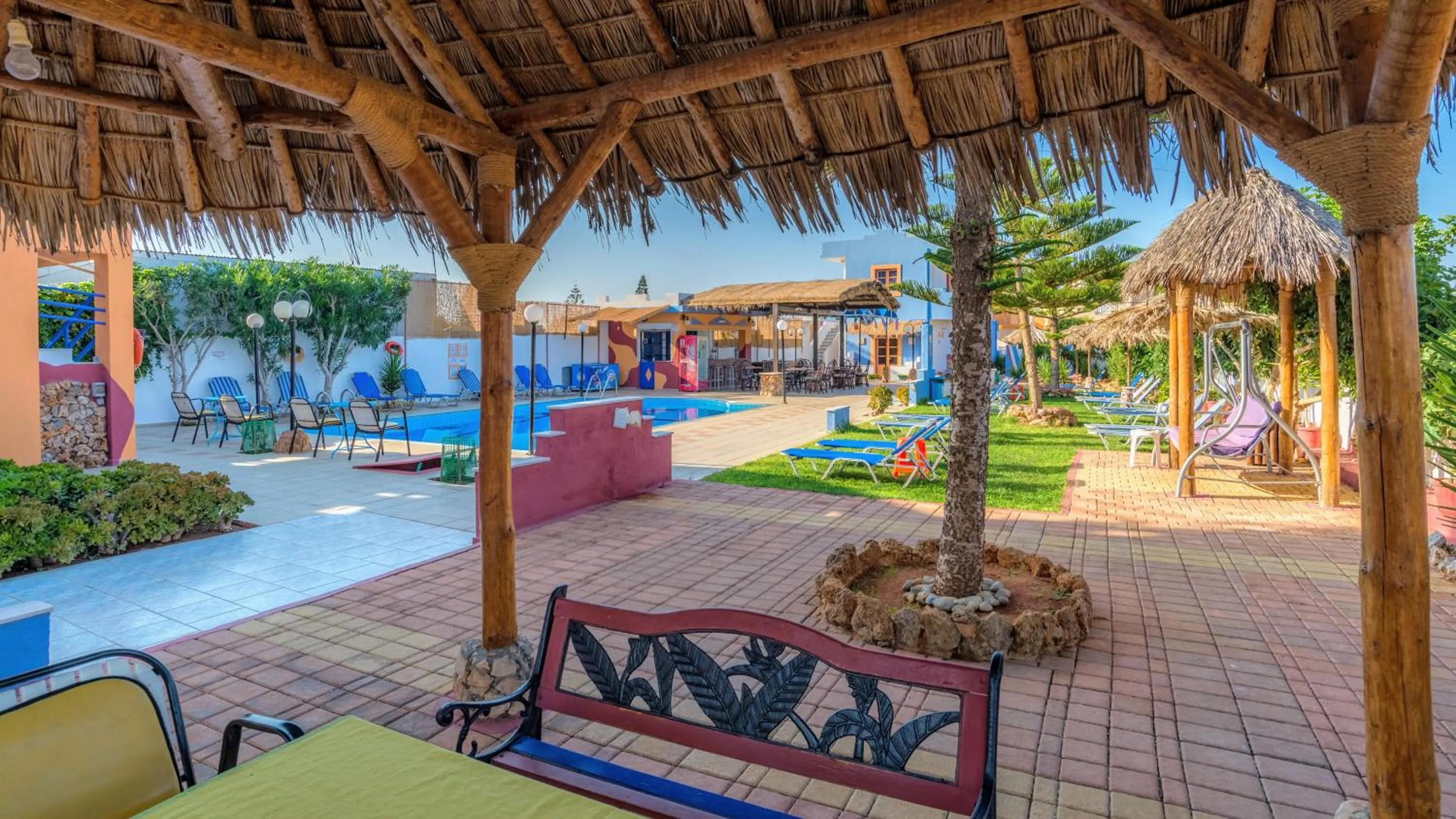 Lounge or bar in Eltina Apartments