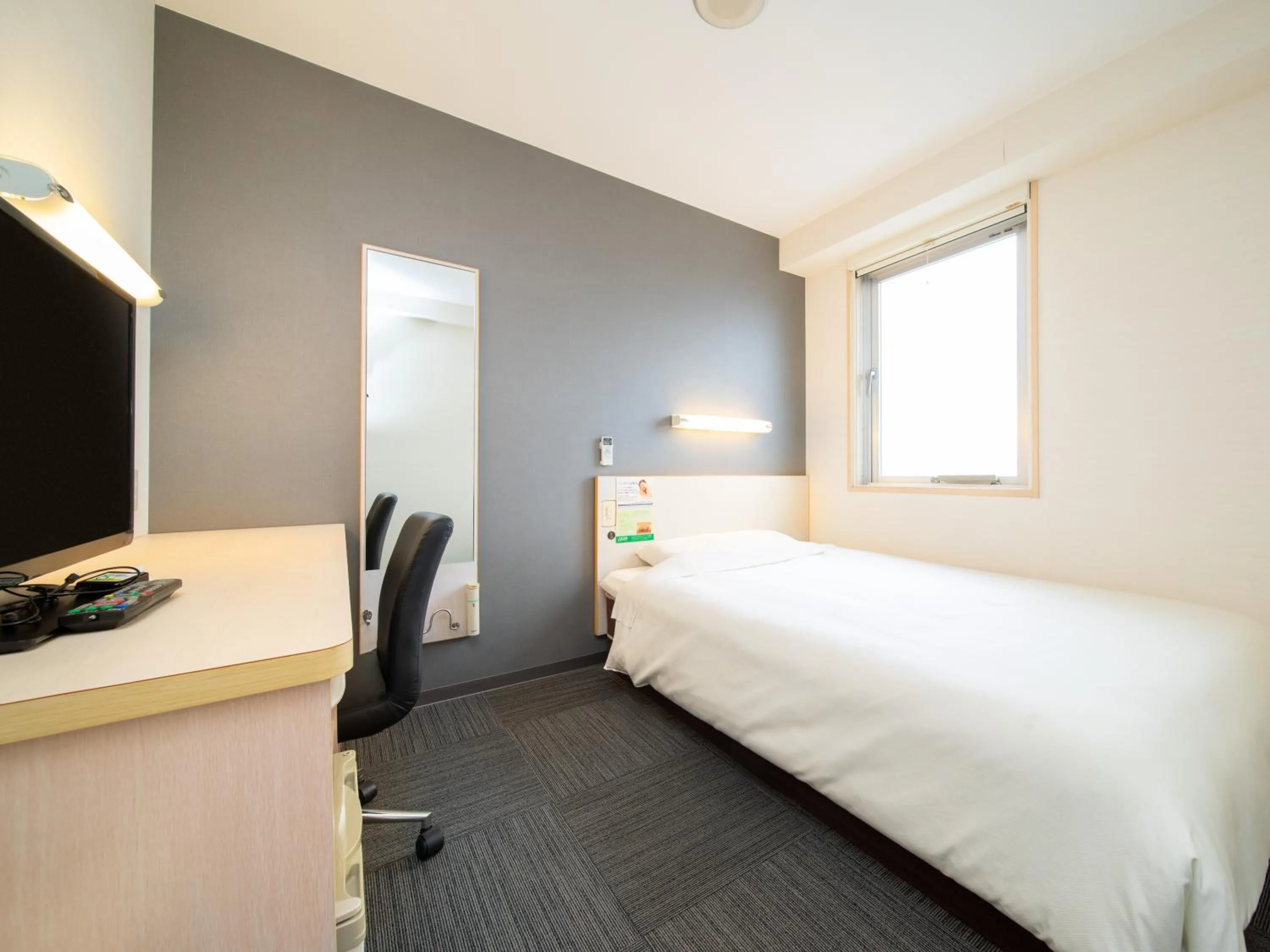 Bed in Super Hotel Tokyo Kameido