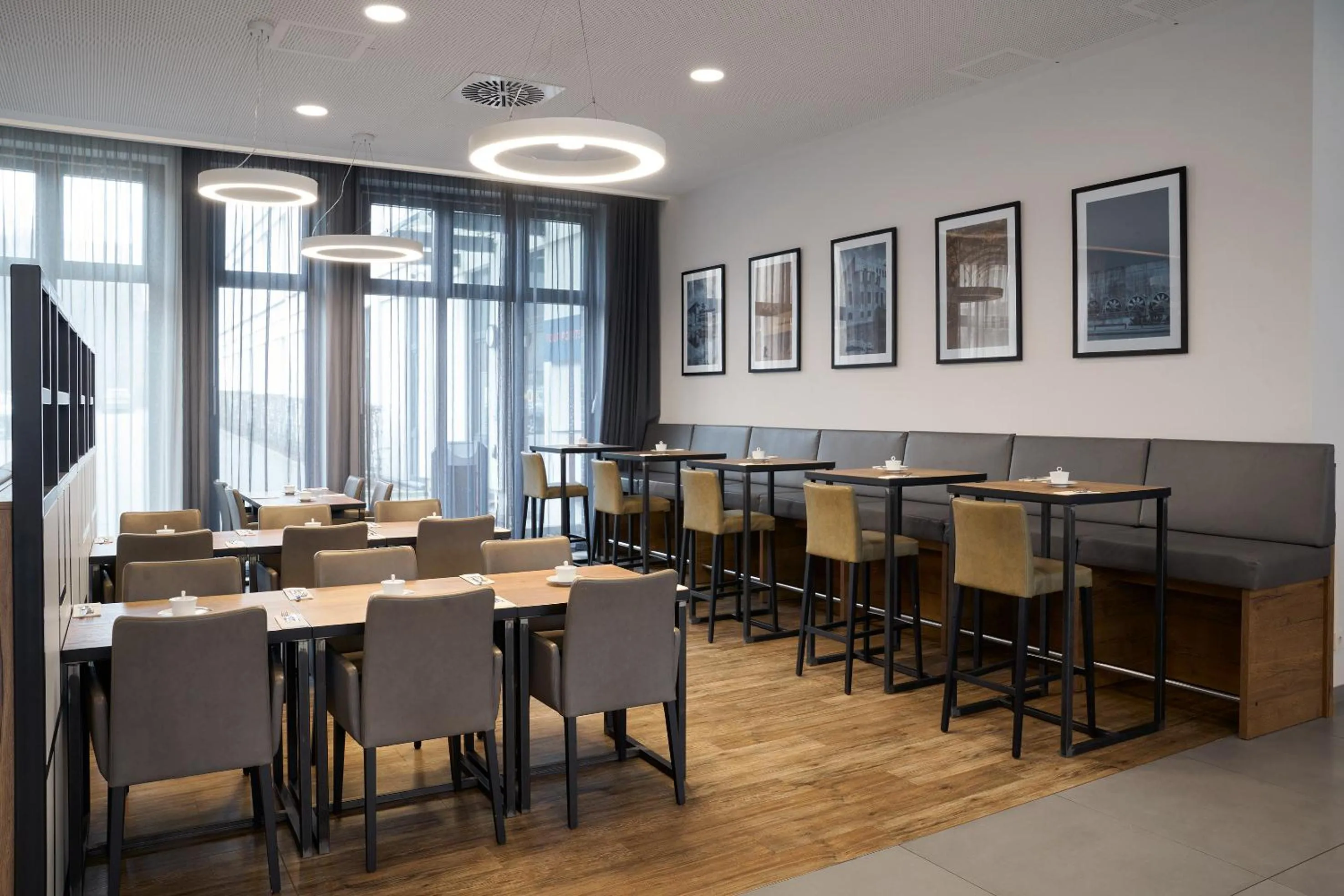 Restaurant/places to eat in Four Points Flex by Sheraton Bochum
