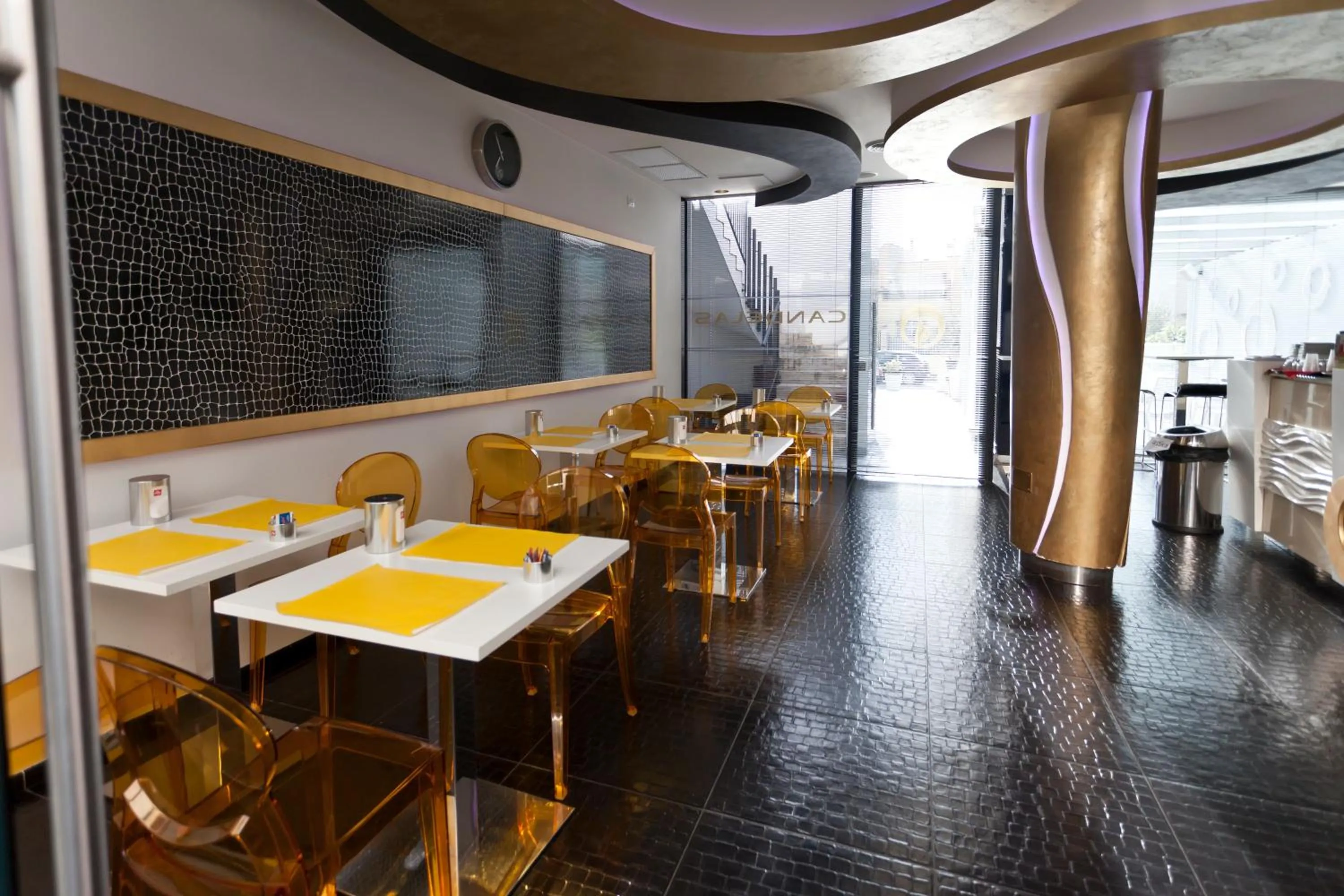 Coffee/tea facilities in Mille e Una Notte