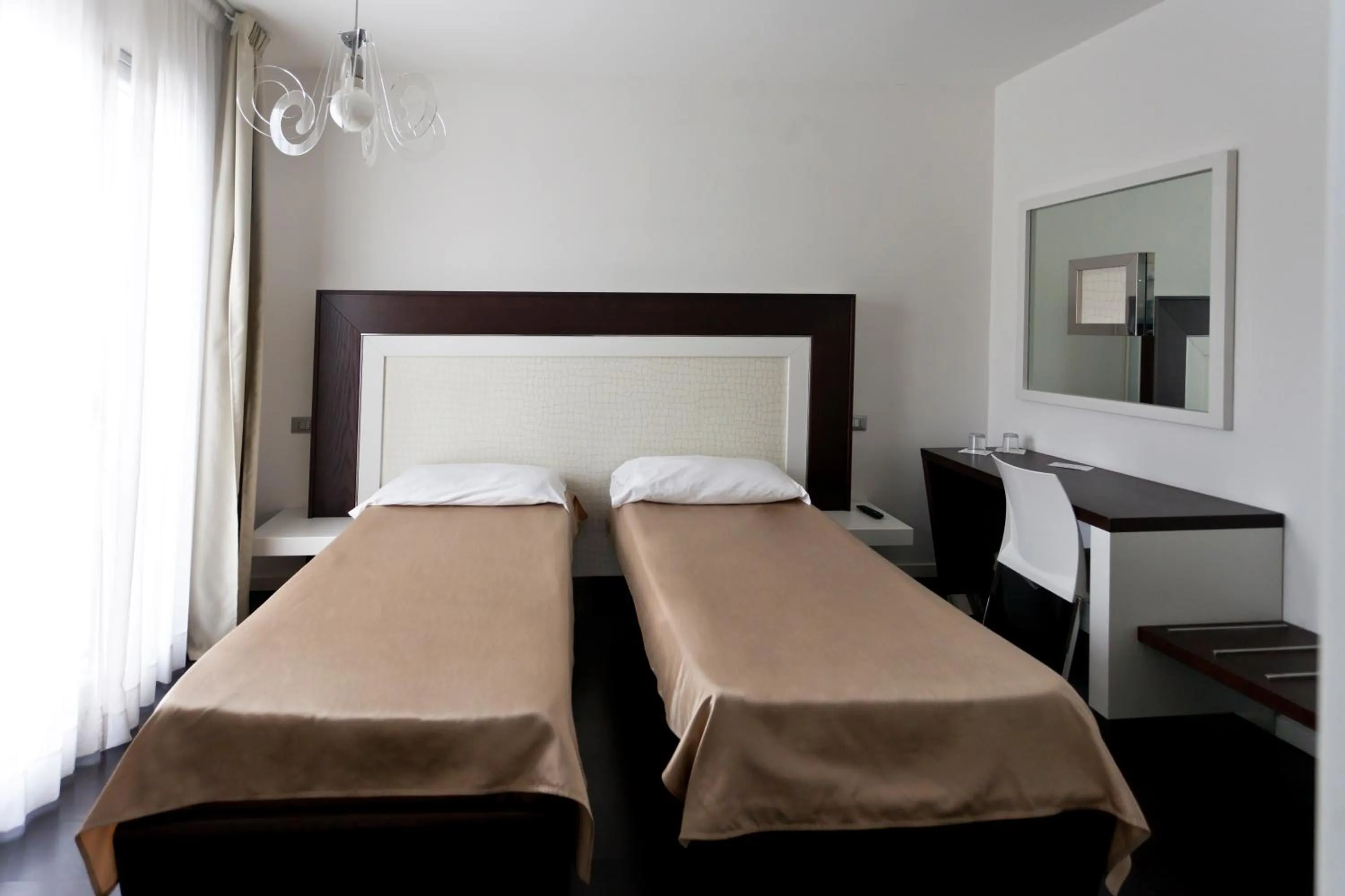 Bedroom, Bed in Mille e Una Notte