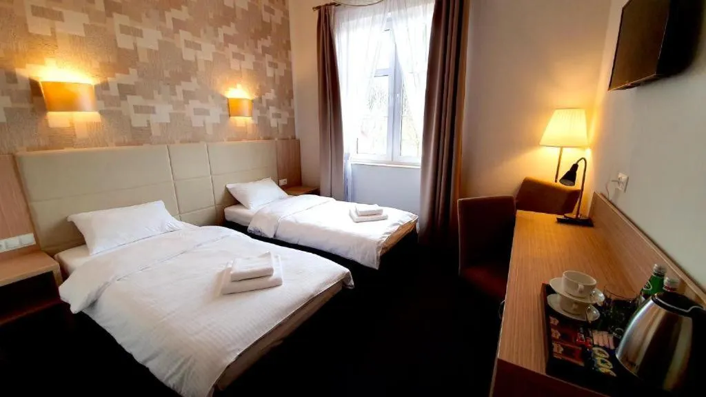 Bed in Hotel Nadodrzański Dwór - Nowa Sól