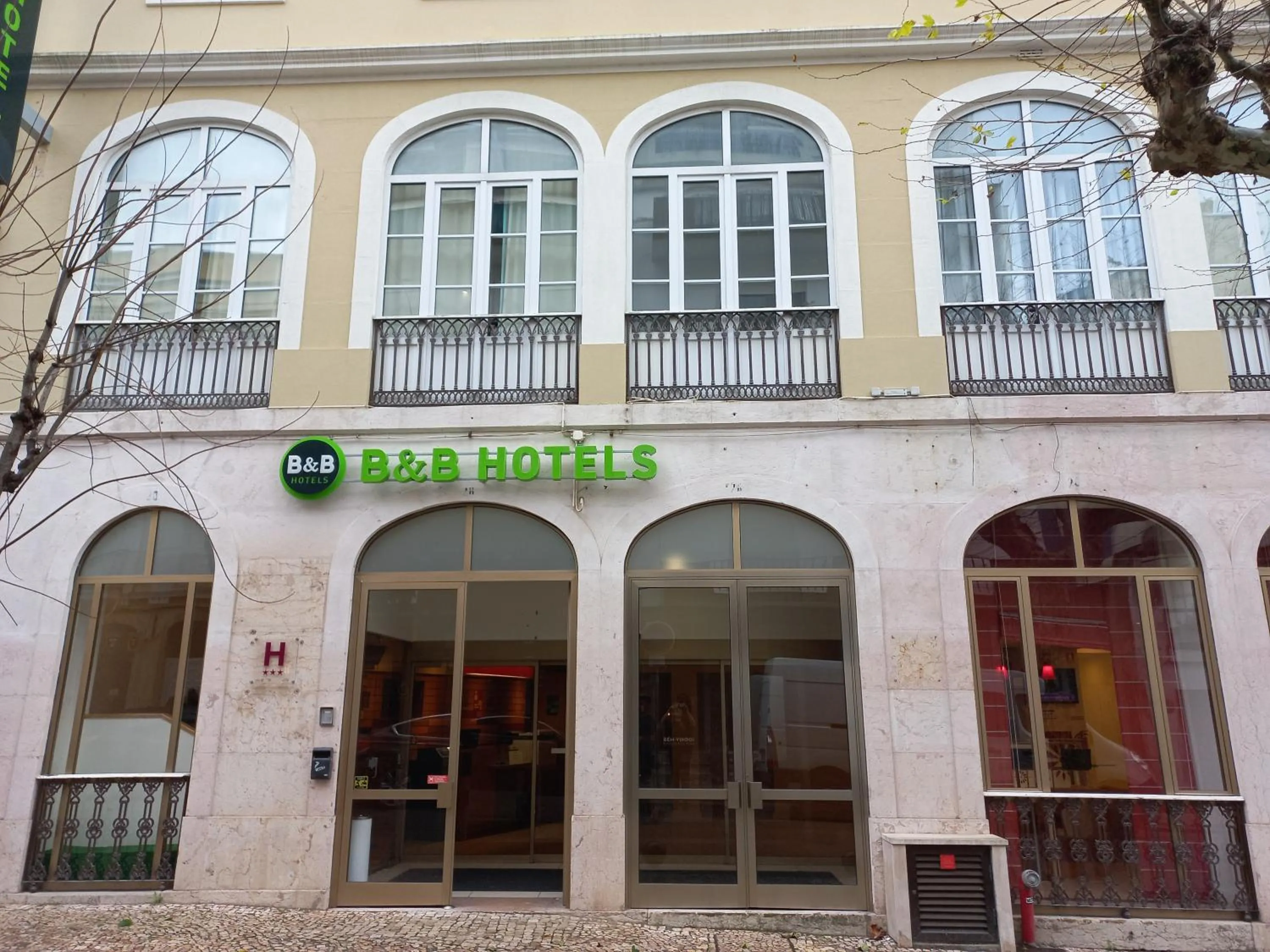 Property building in B&B HOTEL Figueira Da Foz
