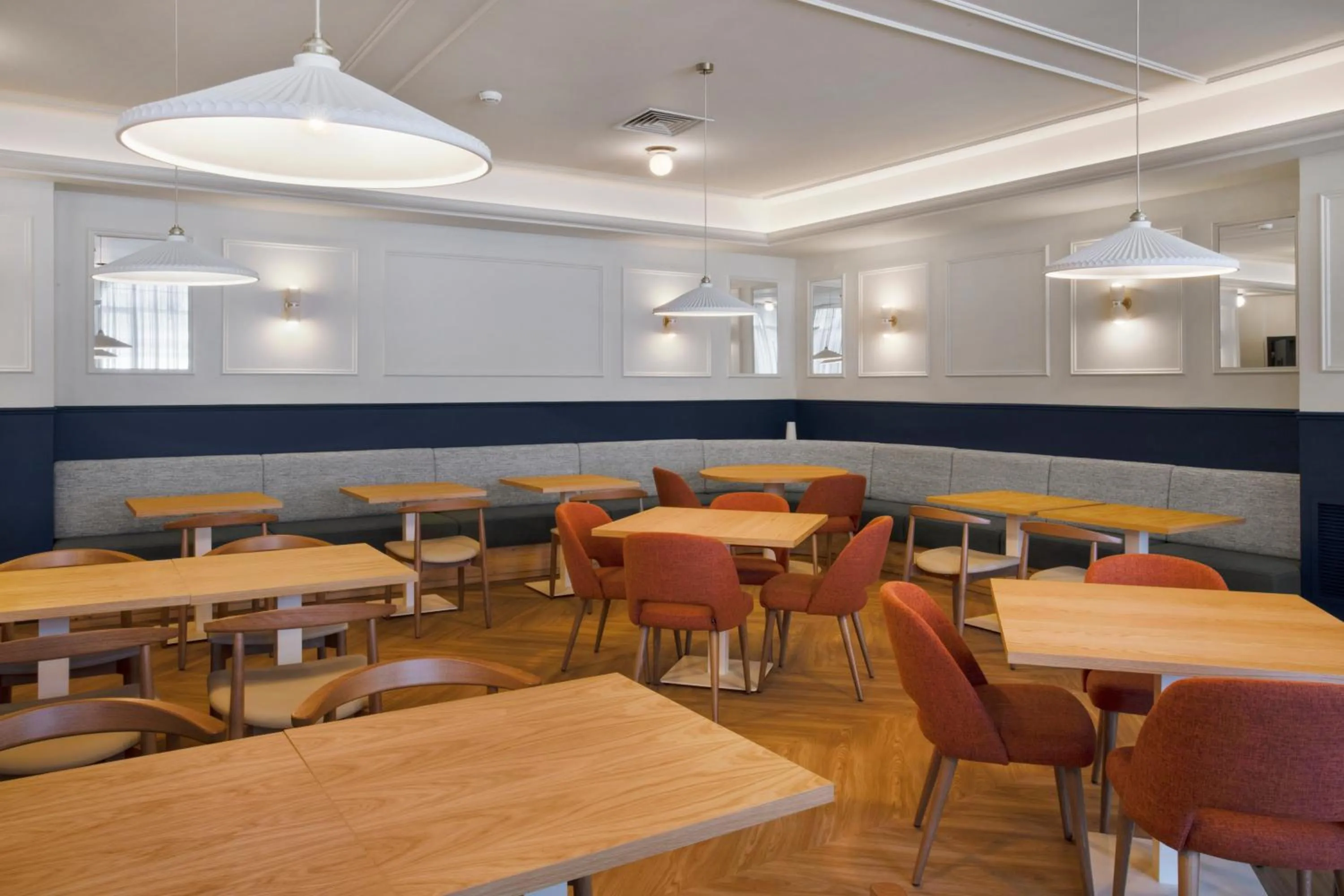 Dining area in B&B HOTEL Figueira Da Foz