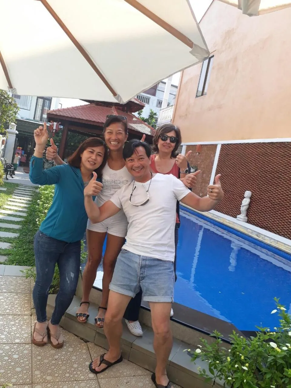 Staff in Green Grapefruit Villa