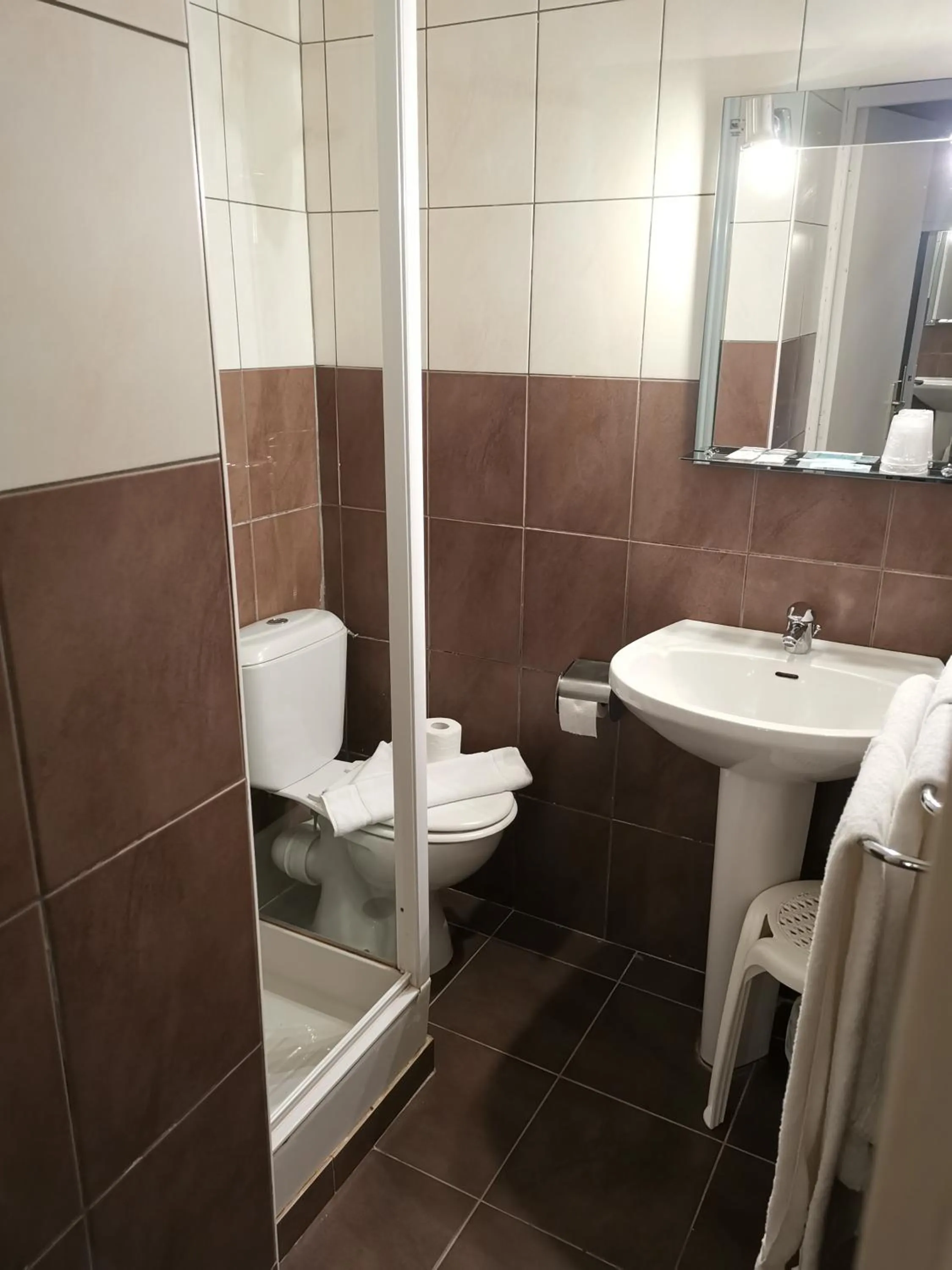 Bathroom in Hotel Madame Mere