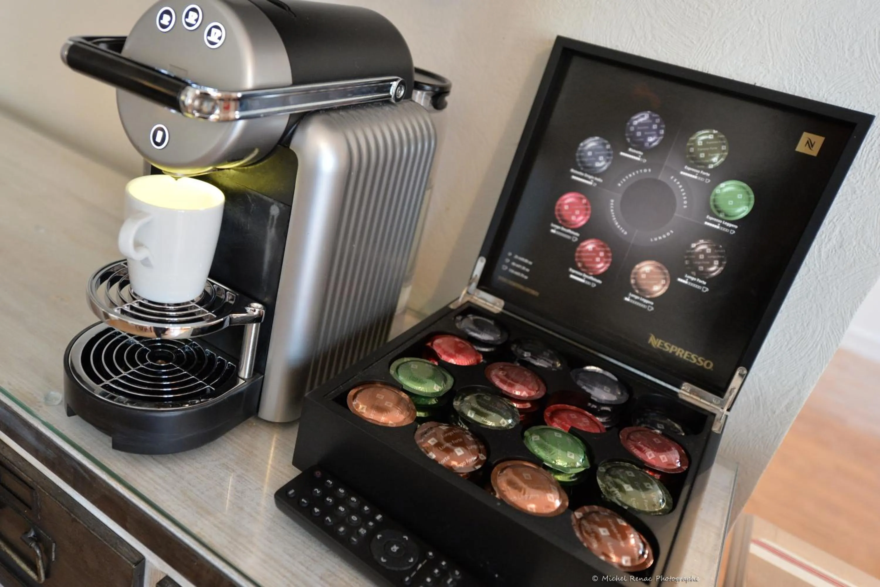 Decorative detail in Hôtel Le Bretagne