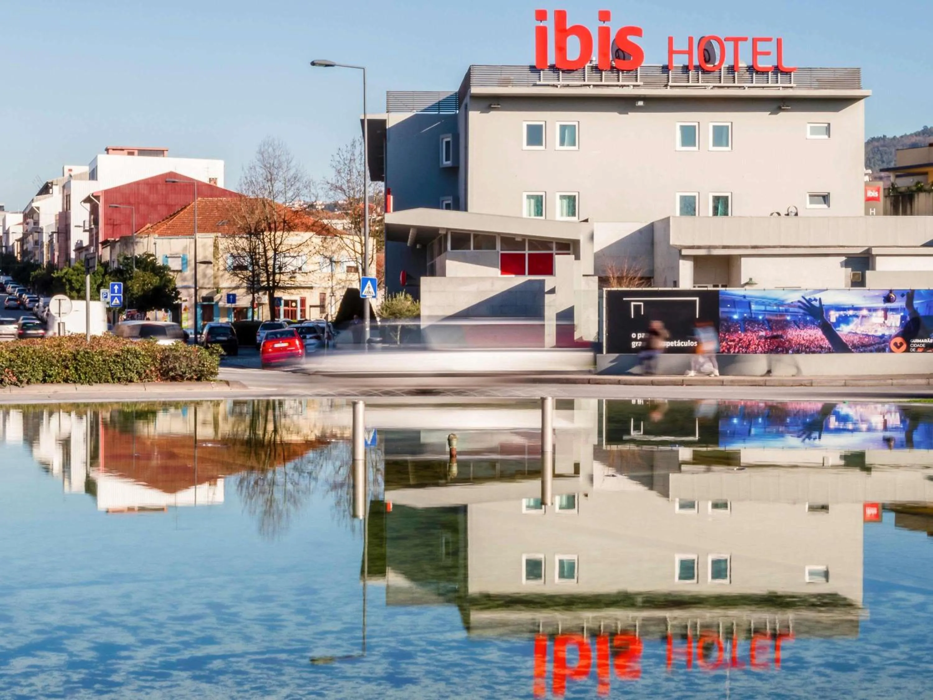 Property building in Hotel ibis Guimaraes