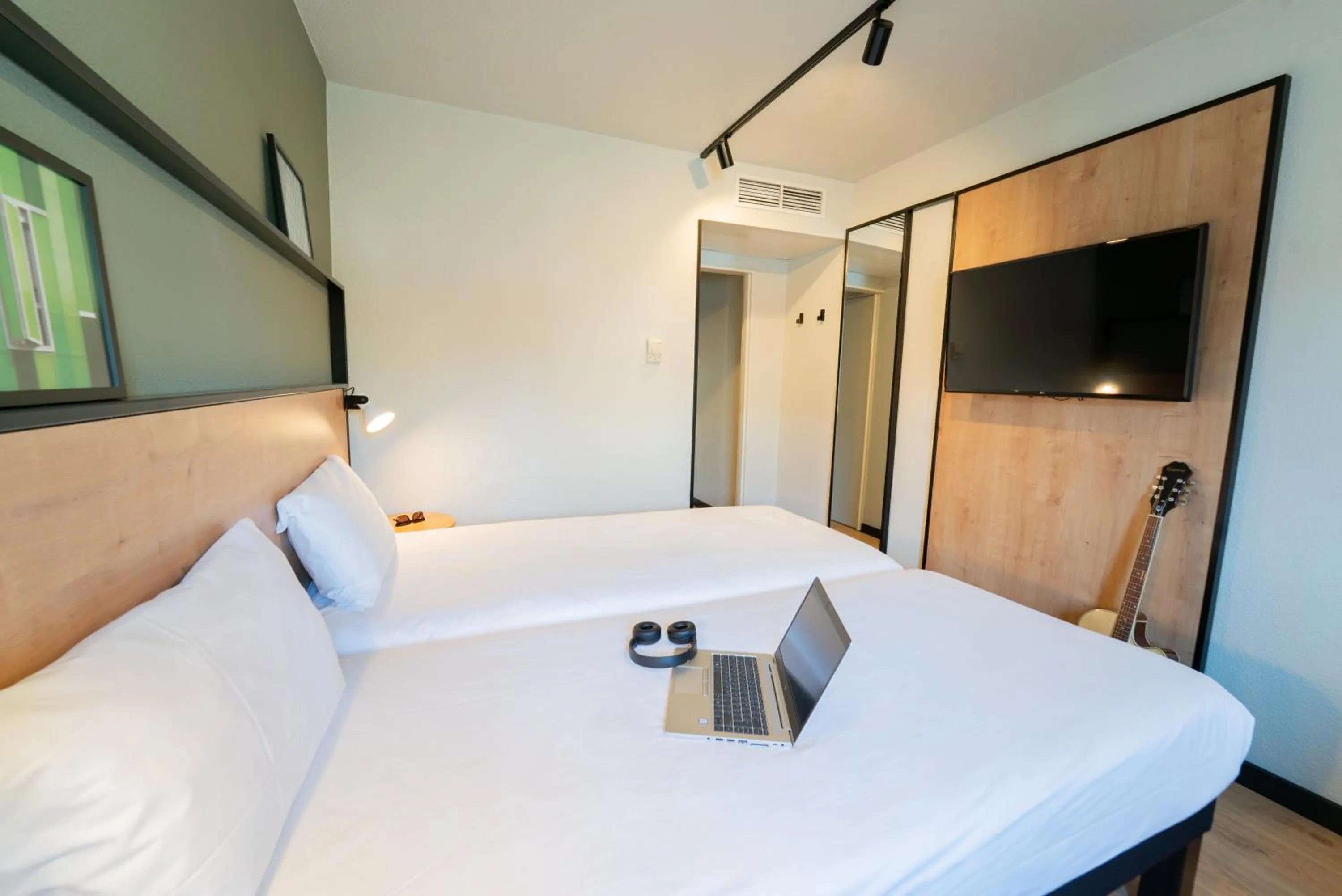 Bedroom, Bed in Hotel ibis Guimaraes