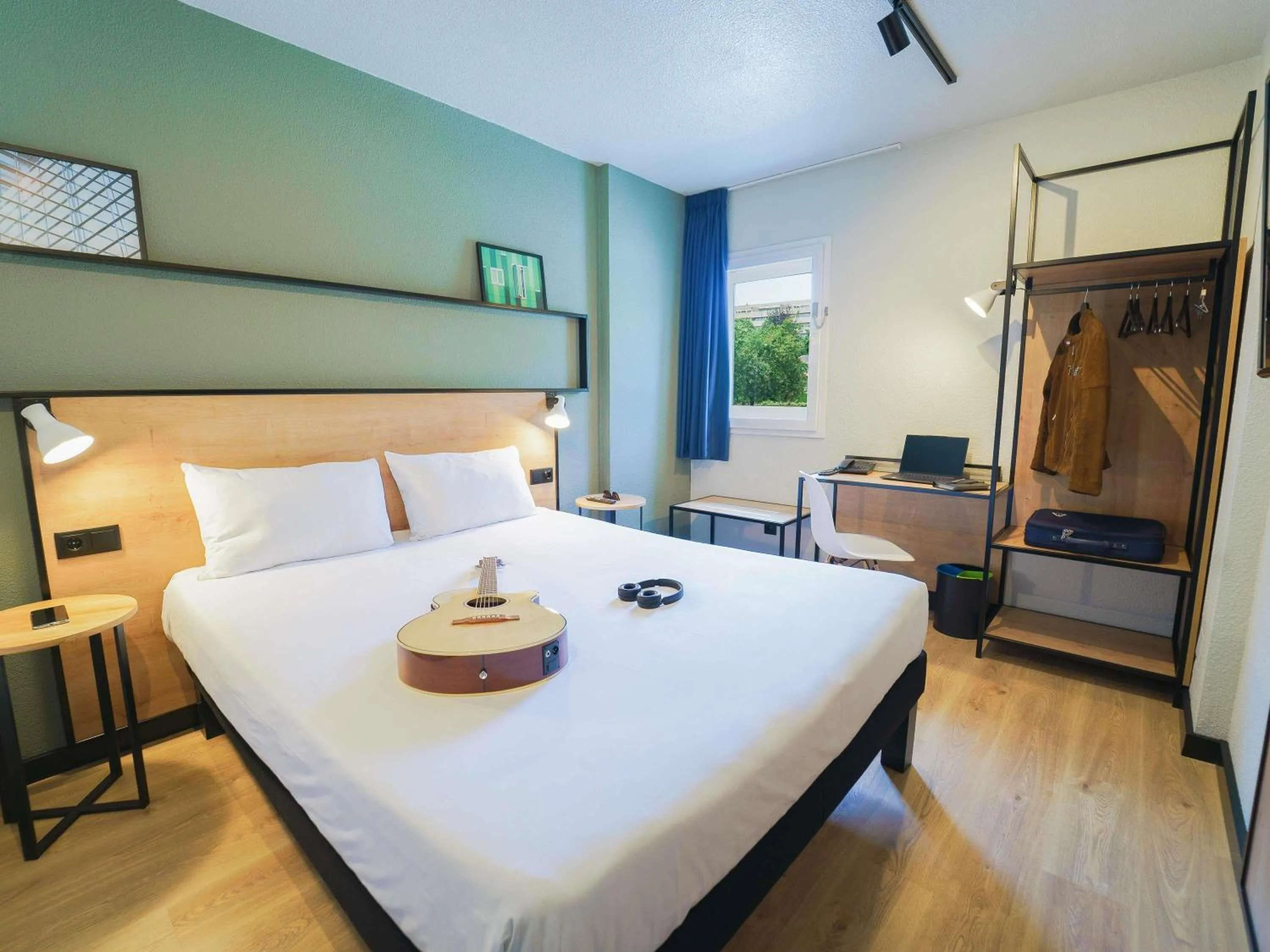 Bedroom, Bed in Hotel ibis Guimaraes