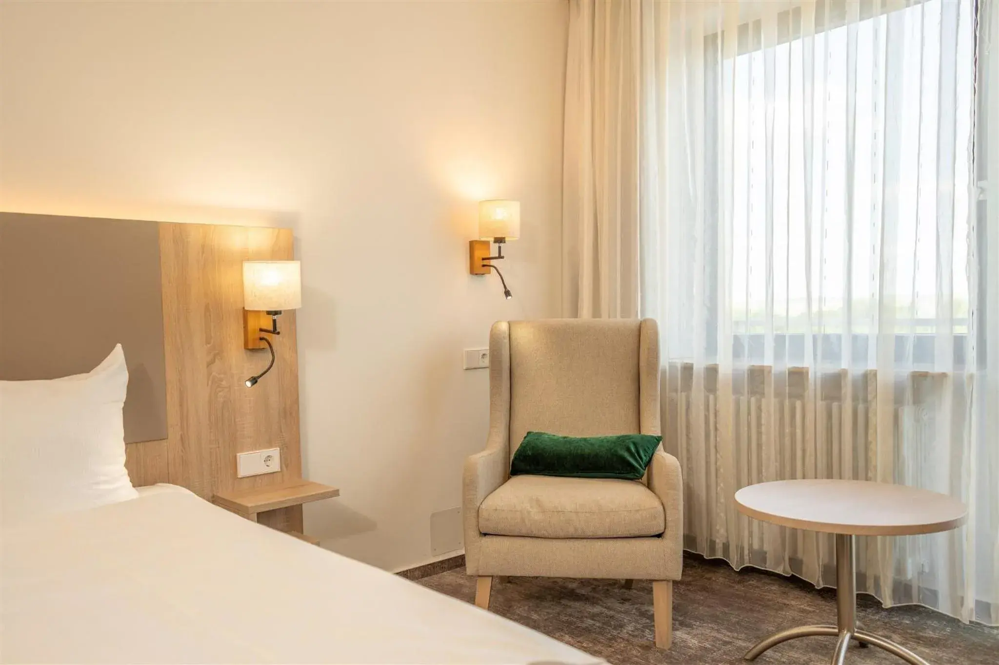 Comfort Room with Balcony in Waldhotel Eisenberg Comfort Room with Balcony in Waldhotel Eisenberg