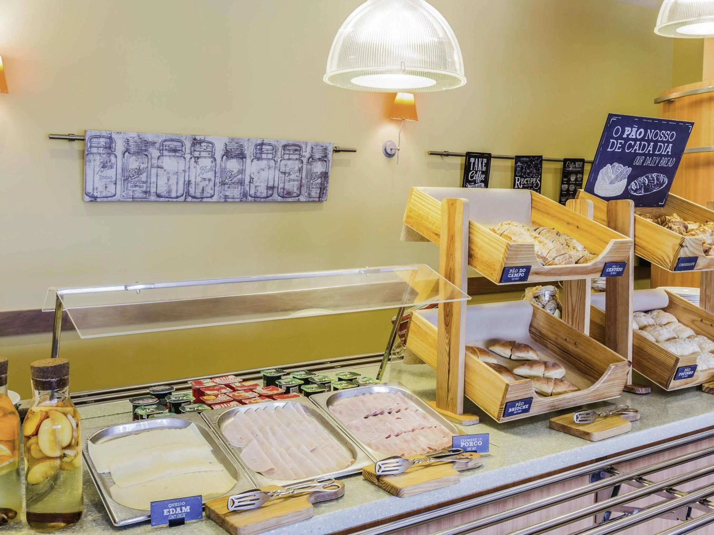 Breakfast in Hotel ibis Porto Sao Joao