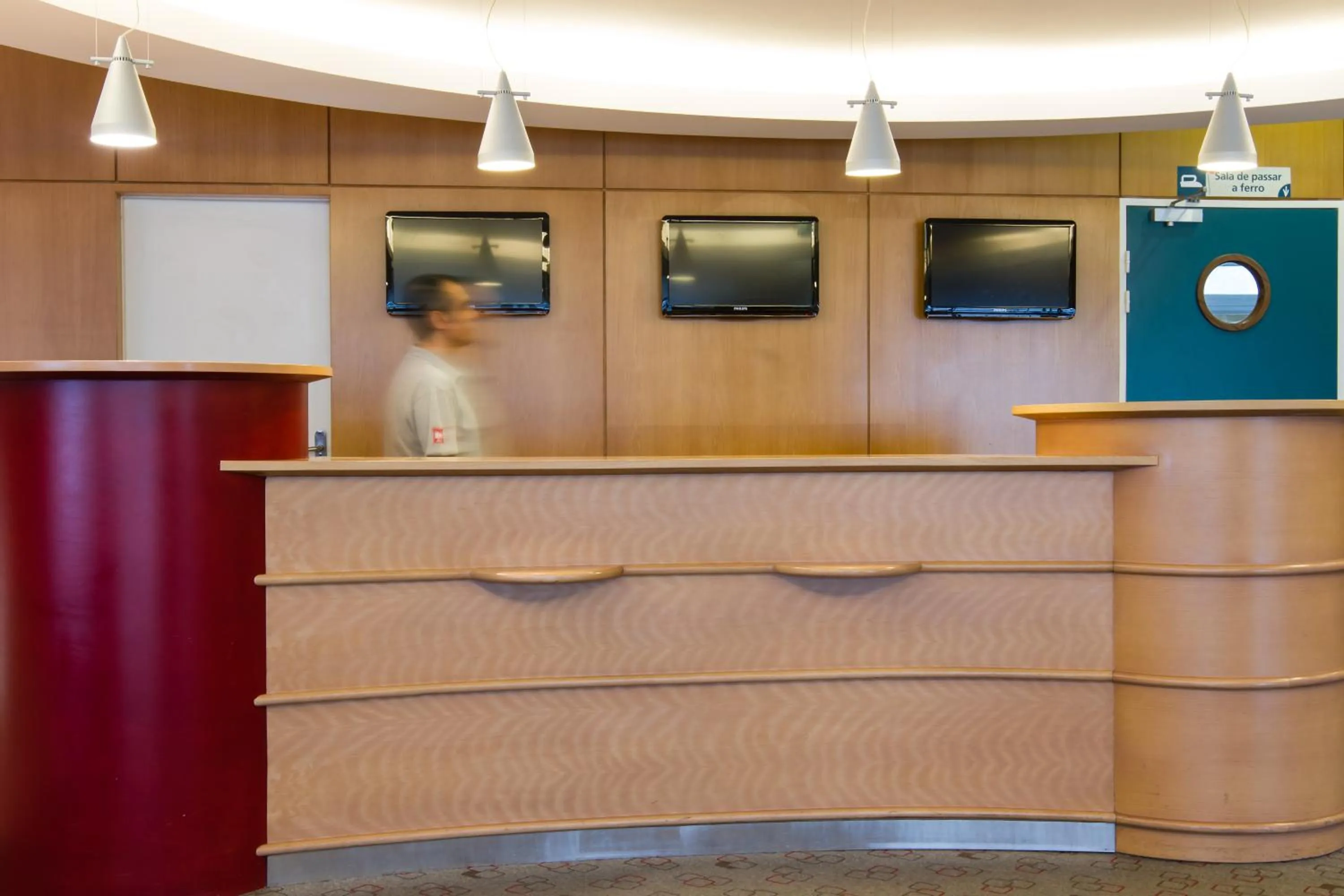 Lobby or reception in Hotel ibis Porto Sao Joao