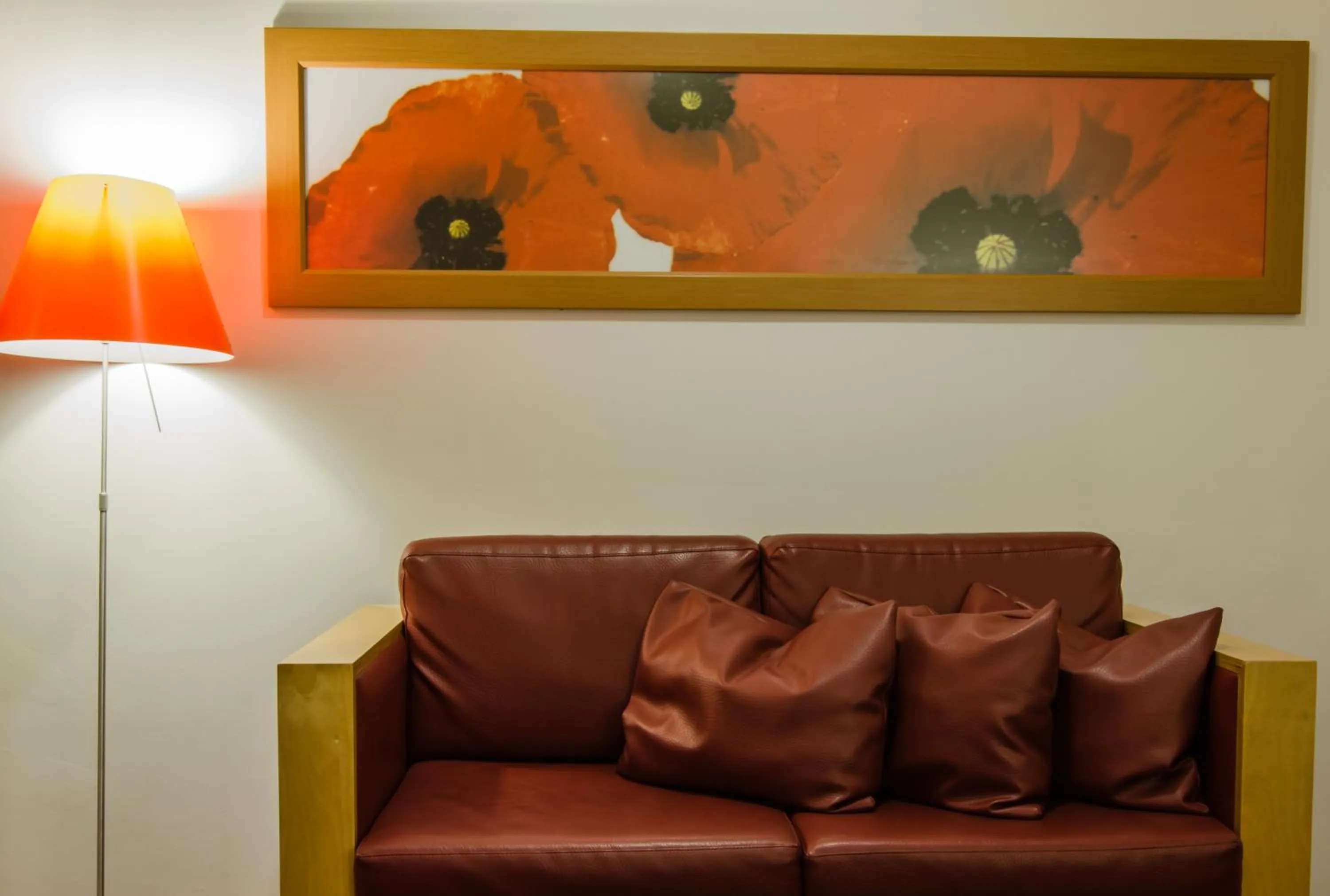 Lounge or bar in Hotel ibis Porto Sao Joao