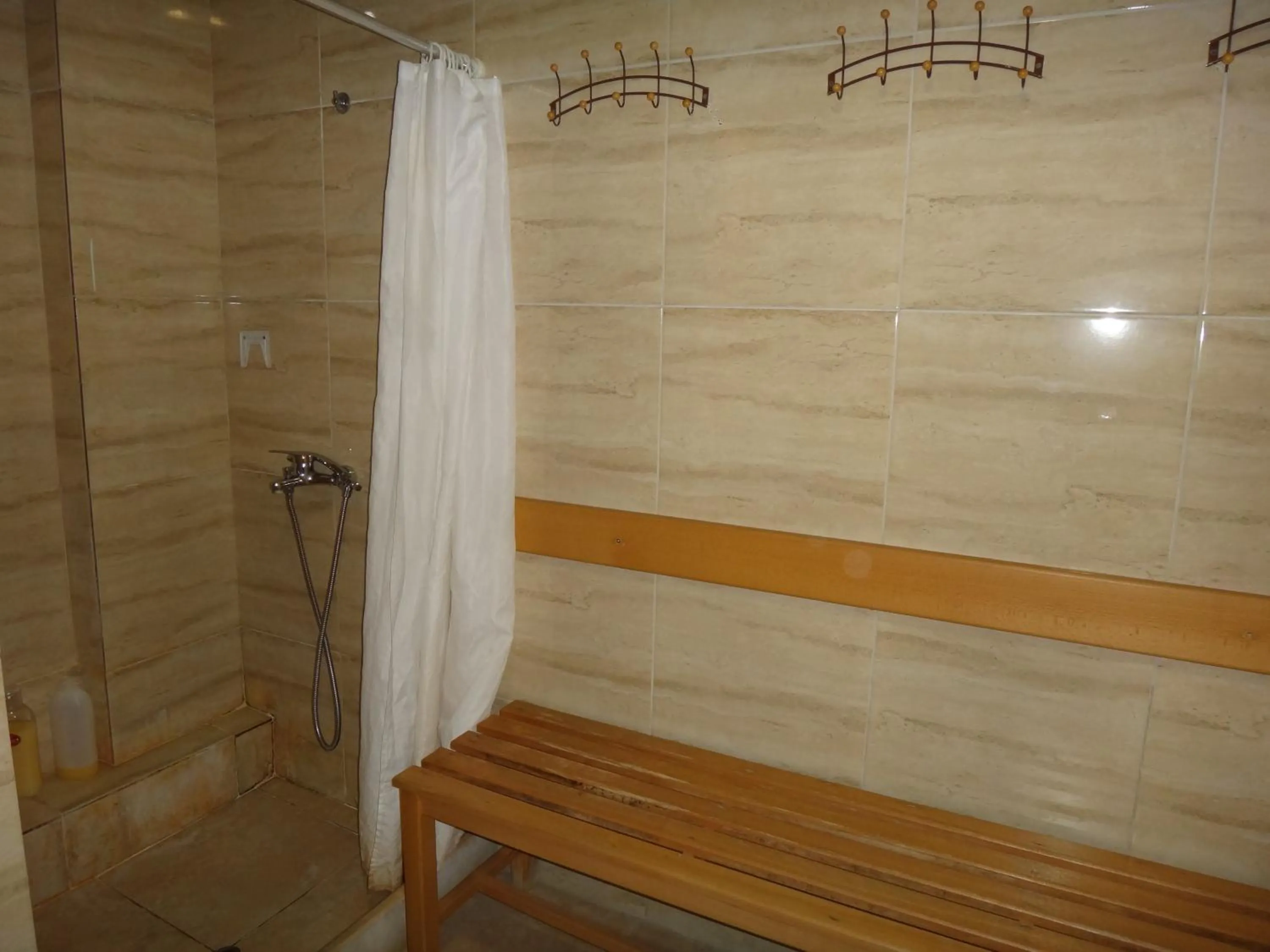 Spa and wellness centre/facilities in 9 Queens Spa Hotel