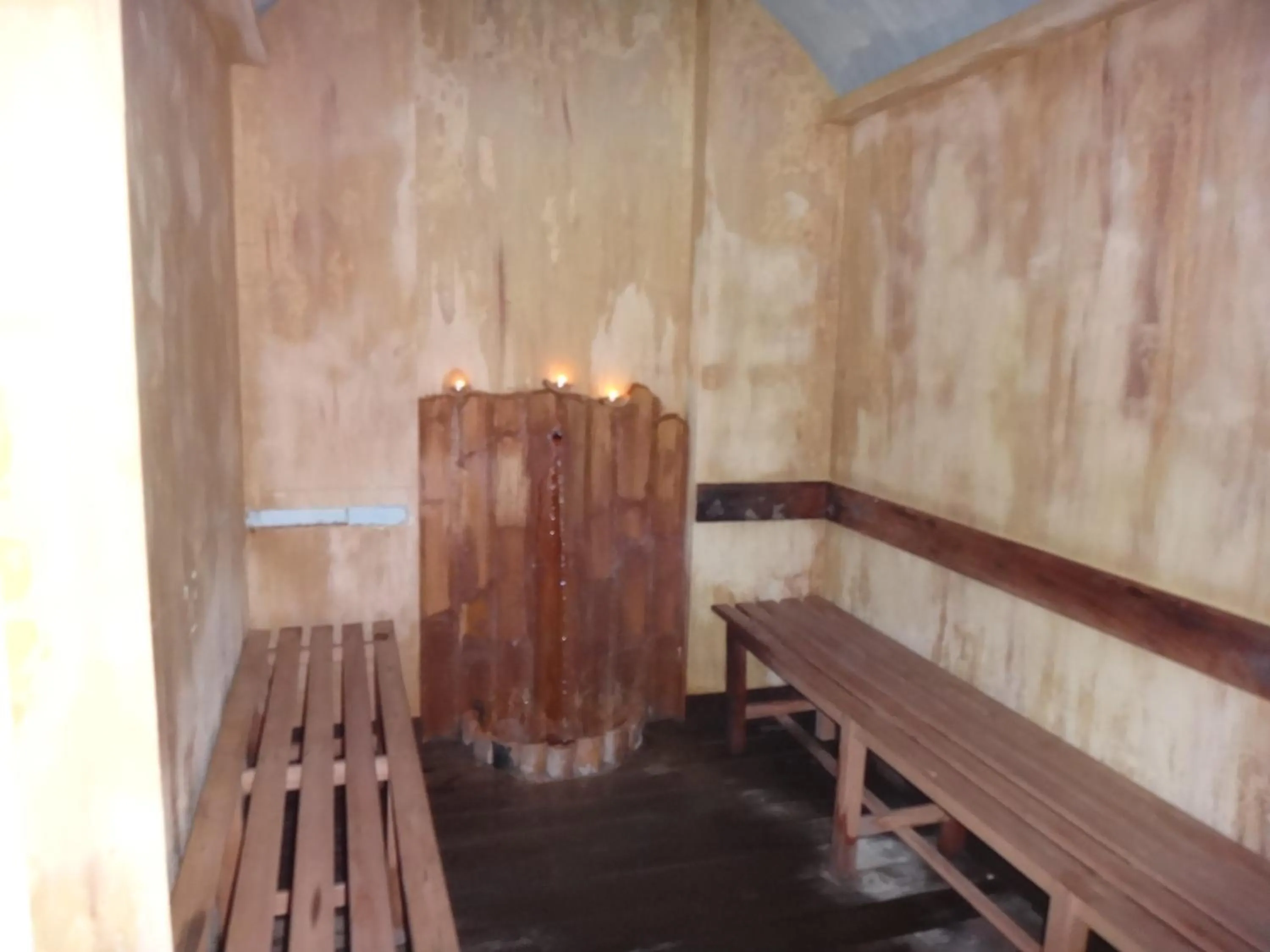 Hot Spring Bath in 9 Queens Spa Hotel