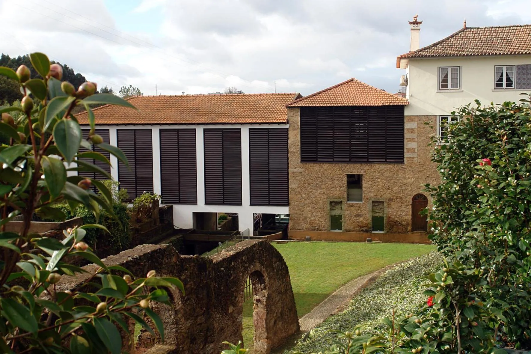 Neighbourhood in Hotel ibis Porto Sul Europarque