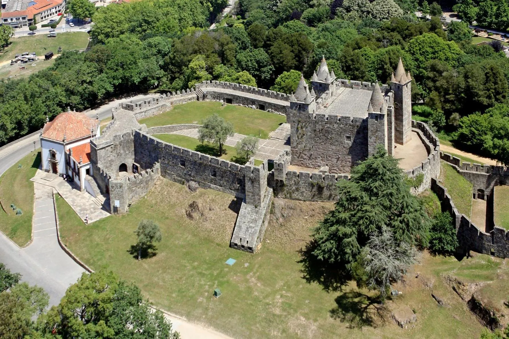 Natural landscape in Hotel ibis Porto Sul Europarque
