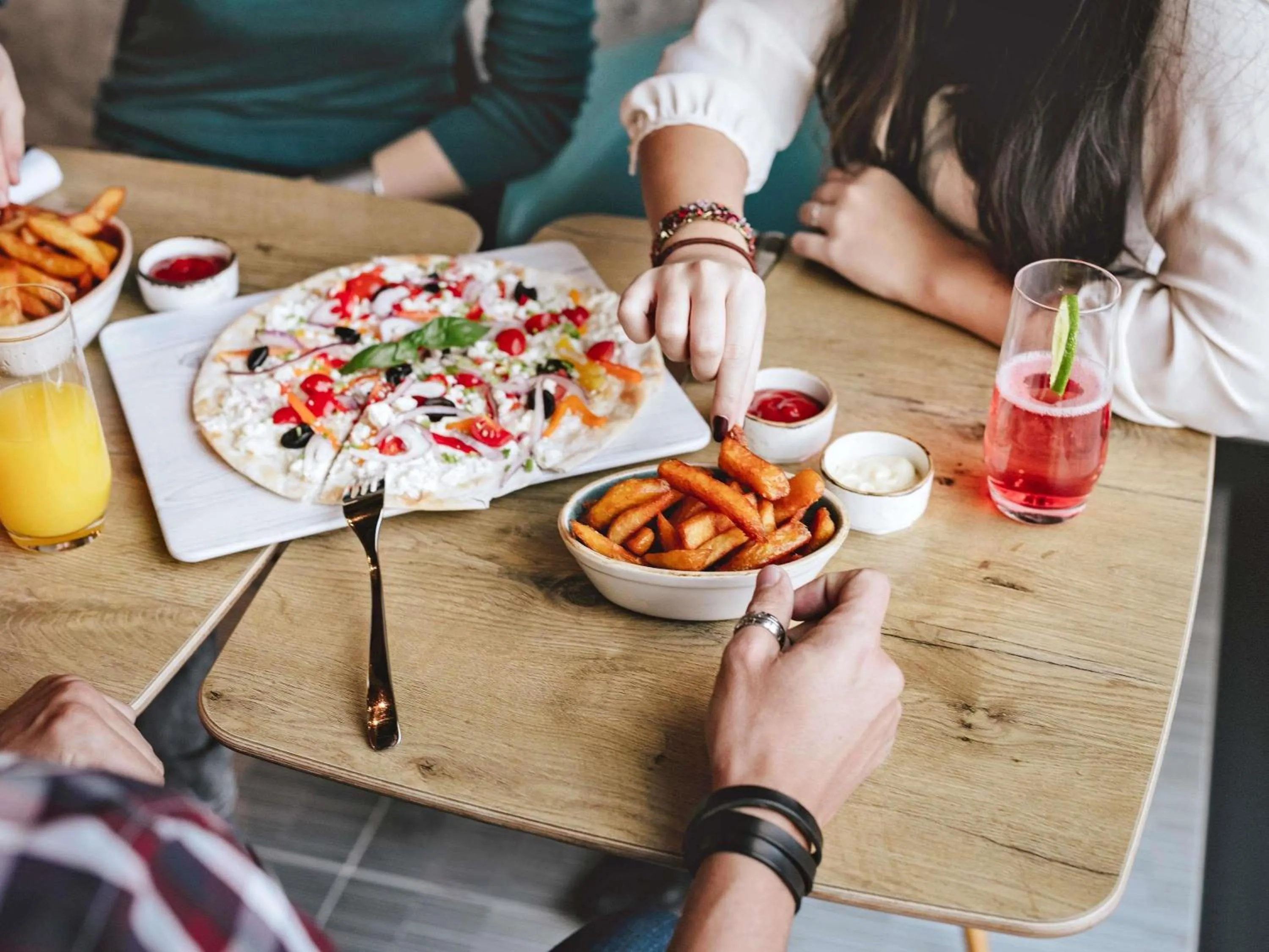 Property building in Hotel ibis Porto Sul Europarque