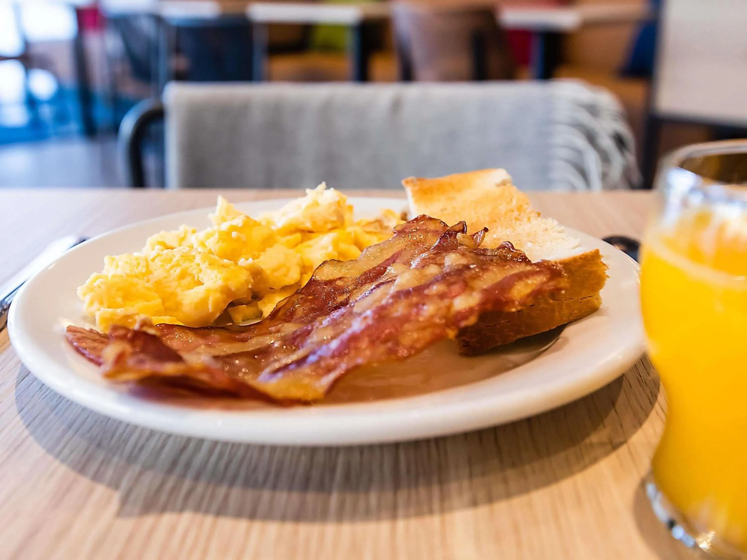 Breakfast in Hotel ibis Bragança