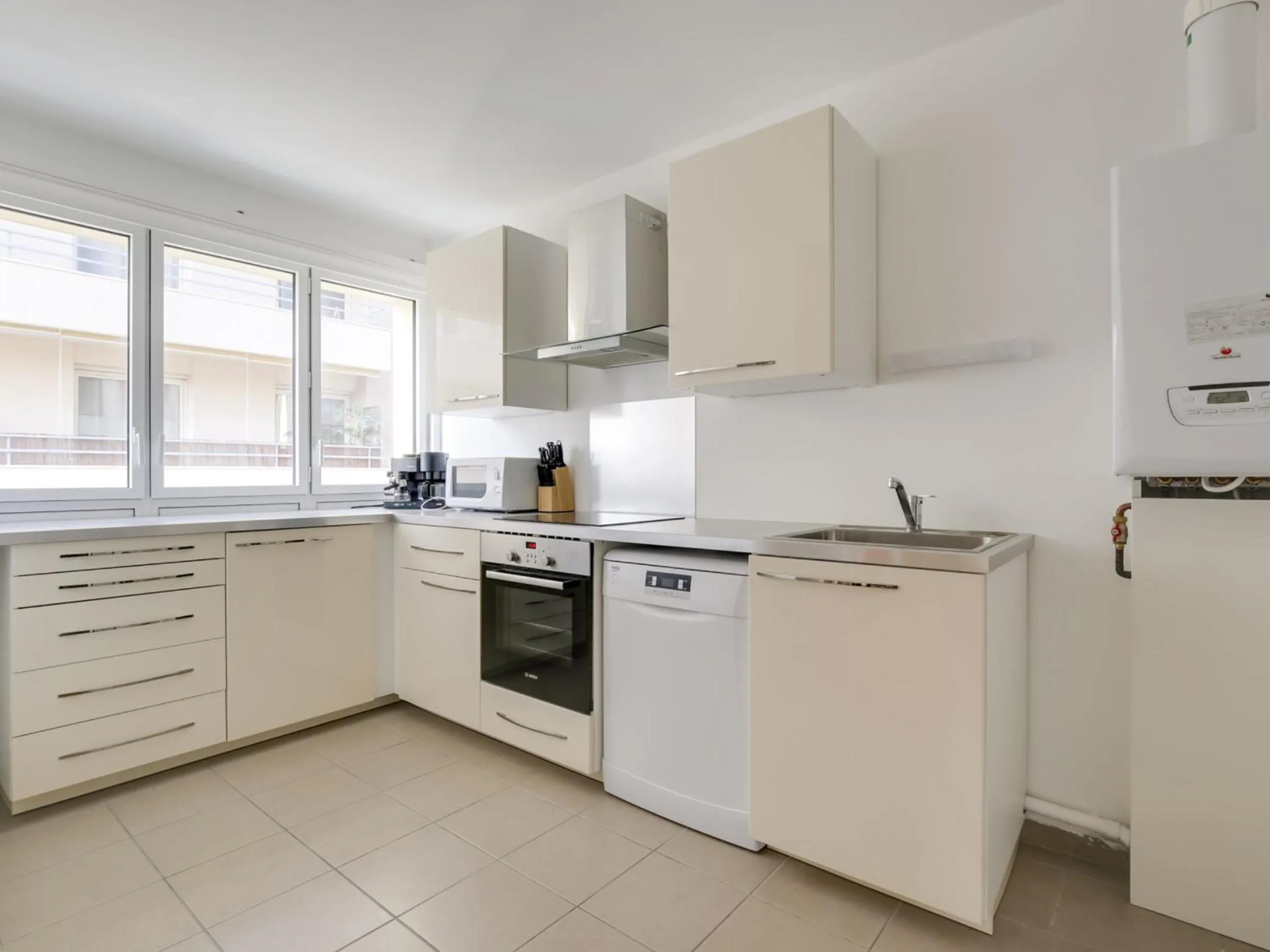 Appartement de standing 8 pers, hyper centre Arcachon, balcon, parking privé, proche plages et gare - FR-1-474-28