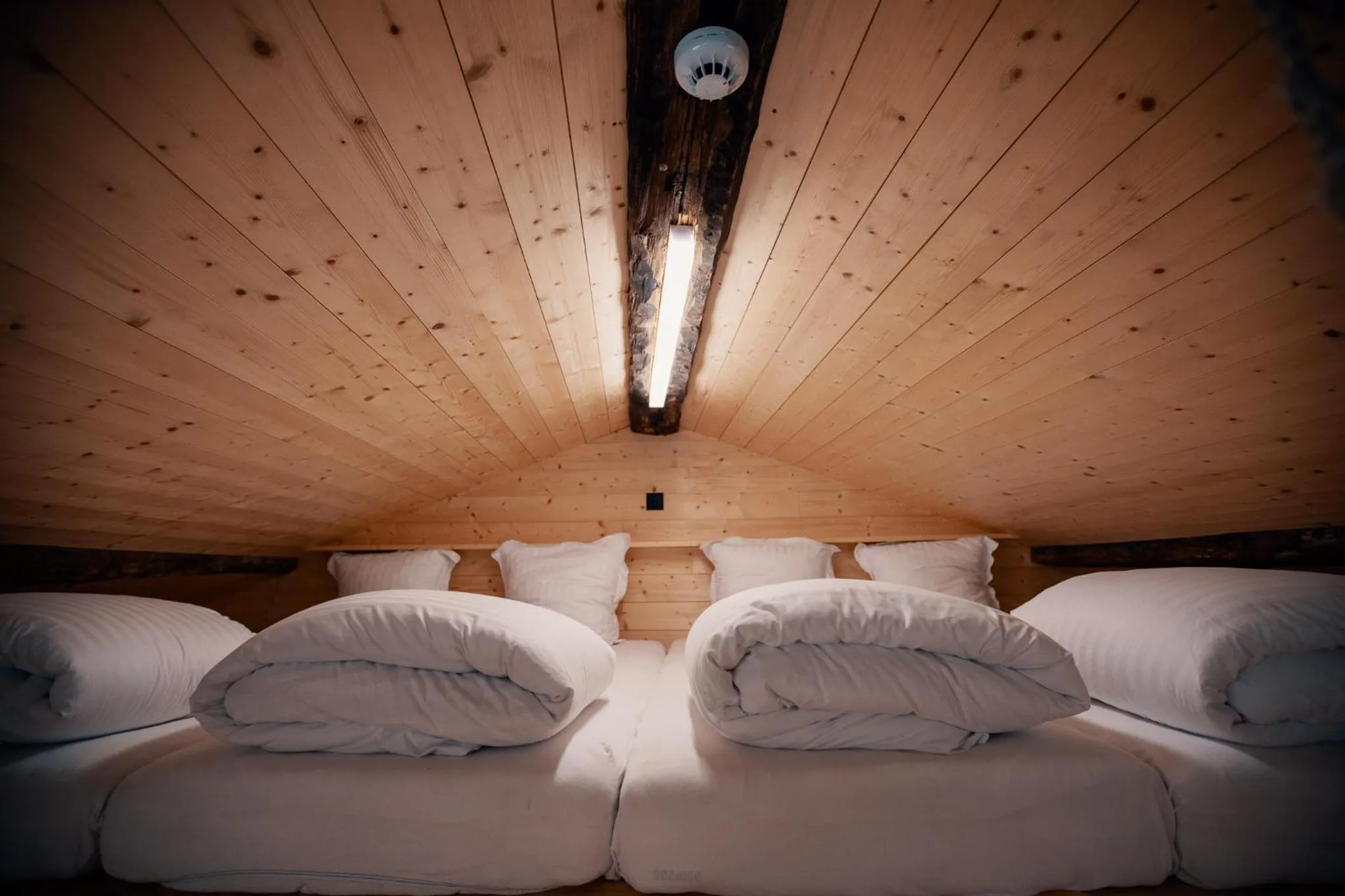 Bed in Le Mayen de Colombire