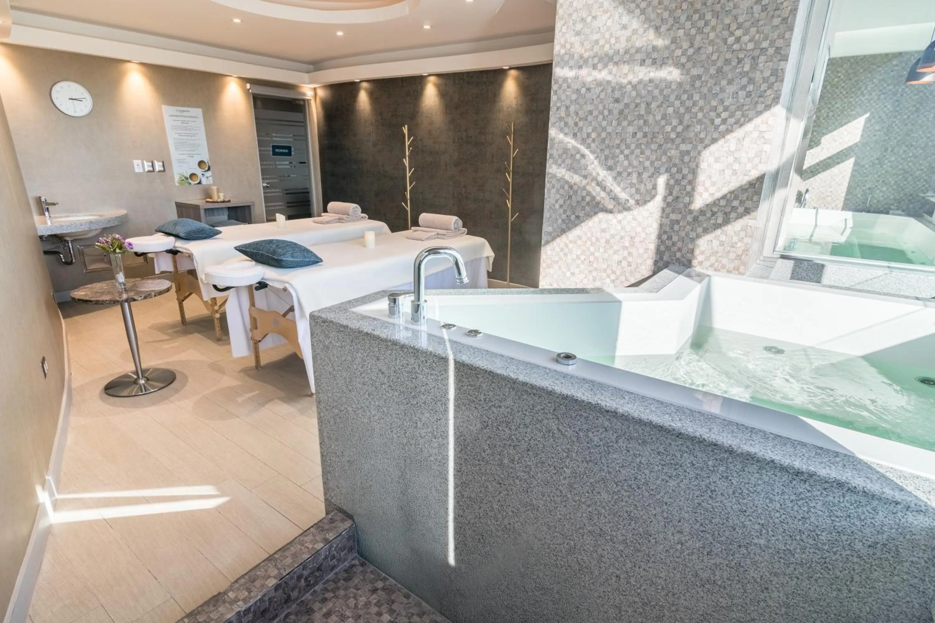 Hot Tub in Sonesta Hotel Arequipa