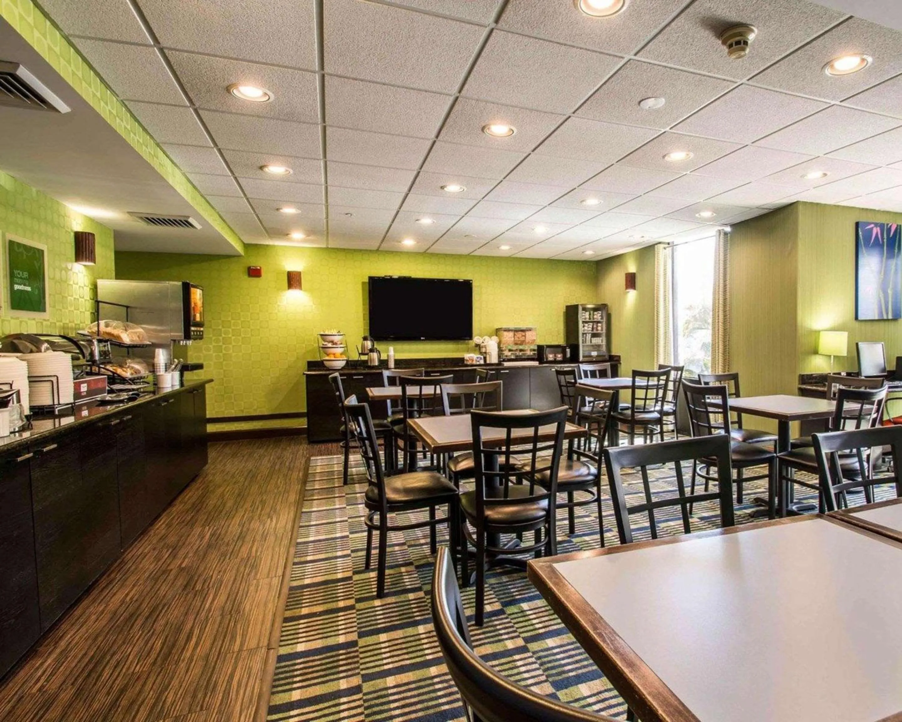 Restaurant/places to eat in Comfort Inn & Suites Lantana - West Palm Beach South