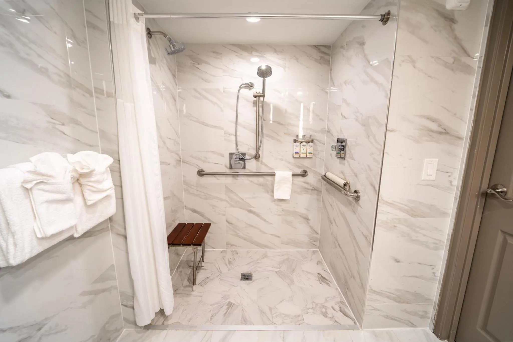 Bathroom in Holiday Inn Express St Augustine Dtwn - Historic by IHG