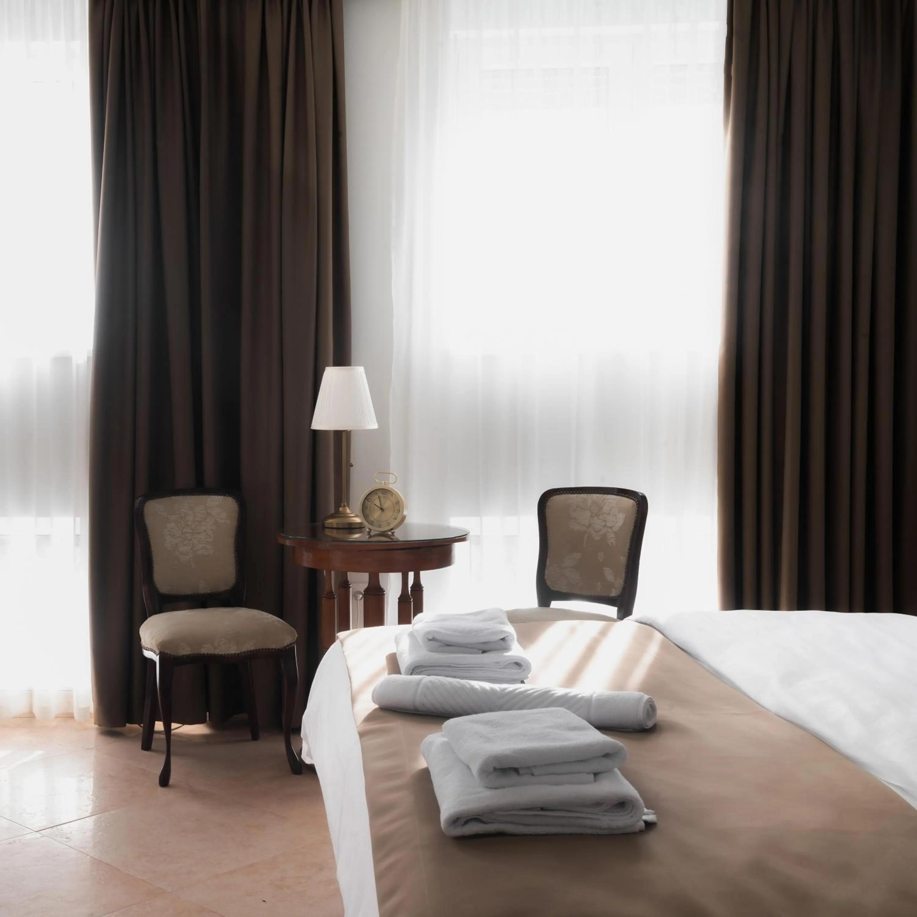 Bed in Garni Hotel Helvetia