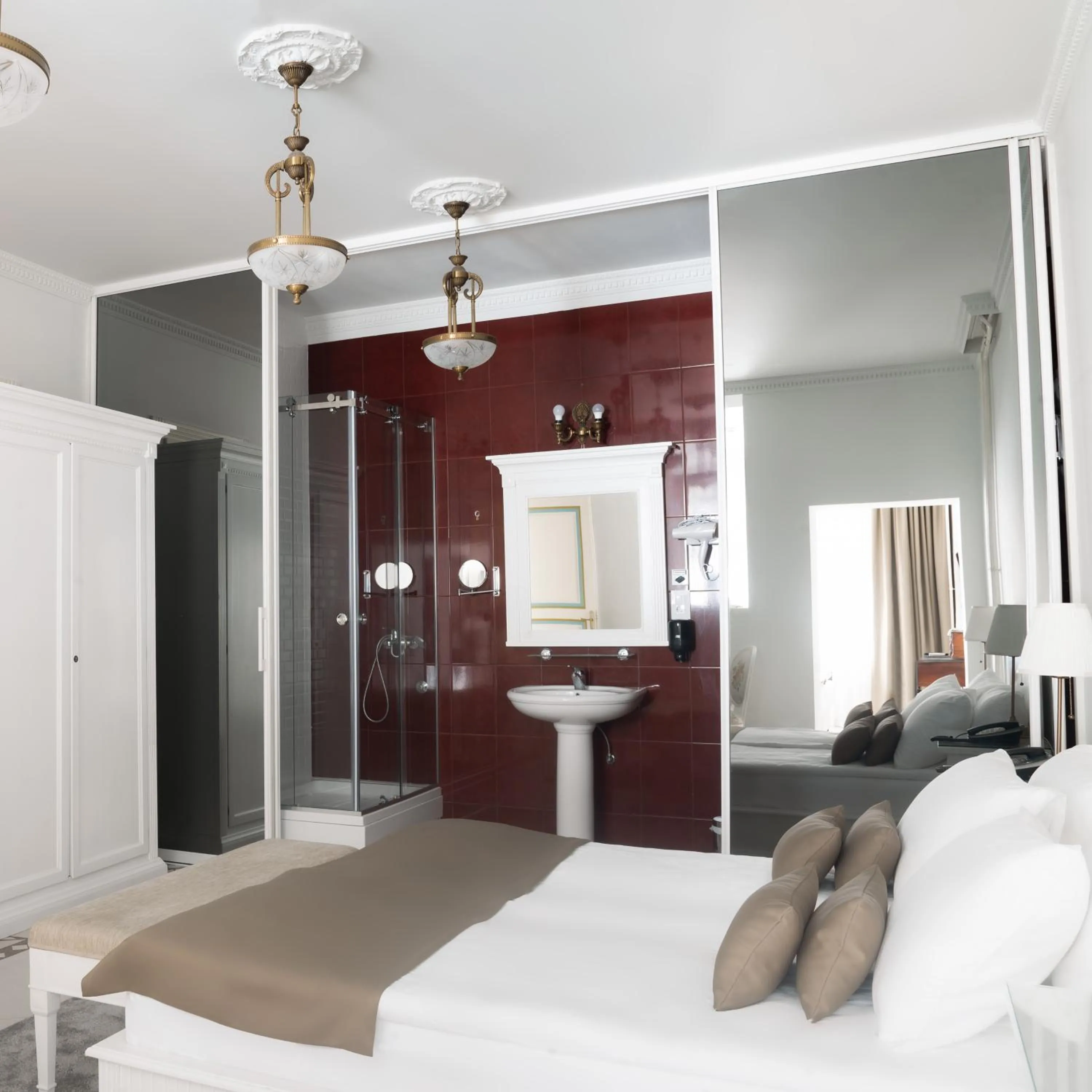 Bed in Garni Hotel Helvetia