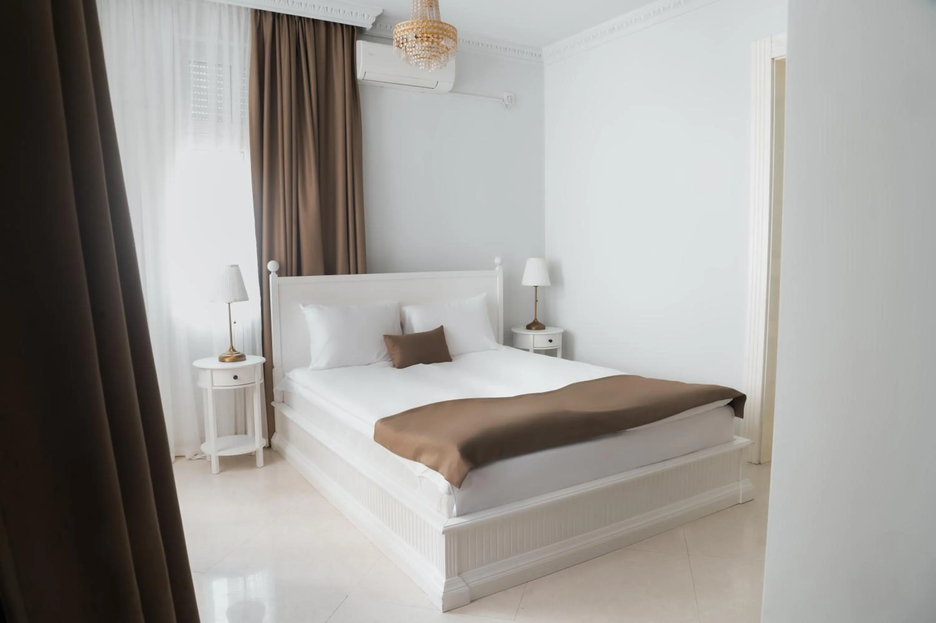 Bedroom, Bed in Garni Hotel Helvetia