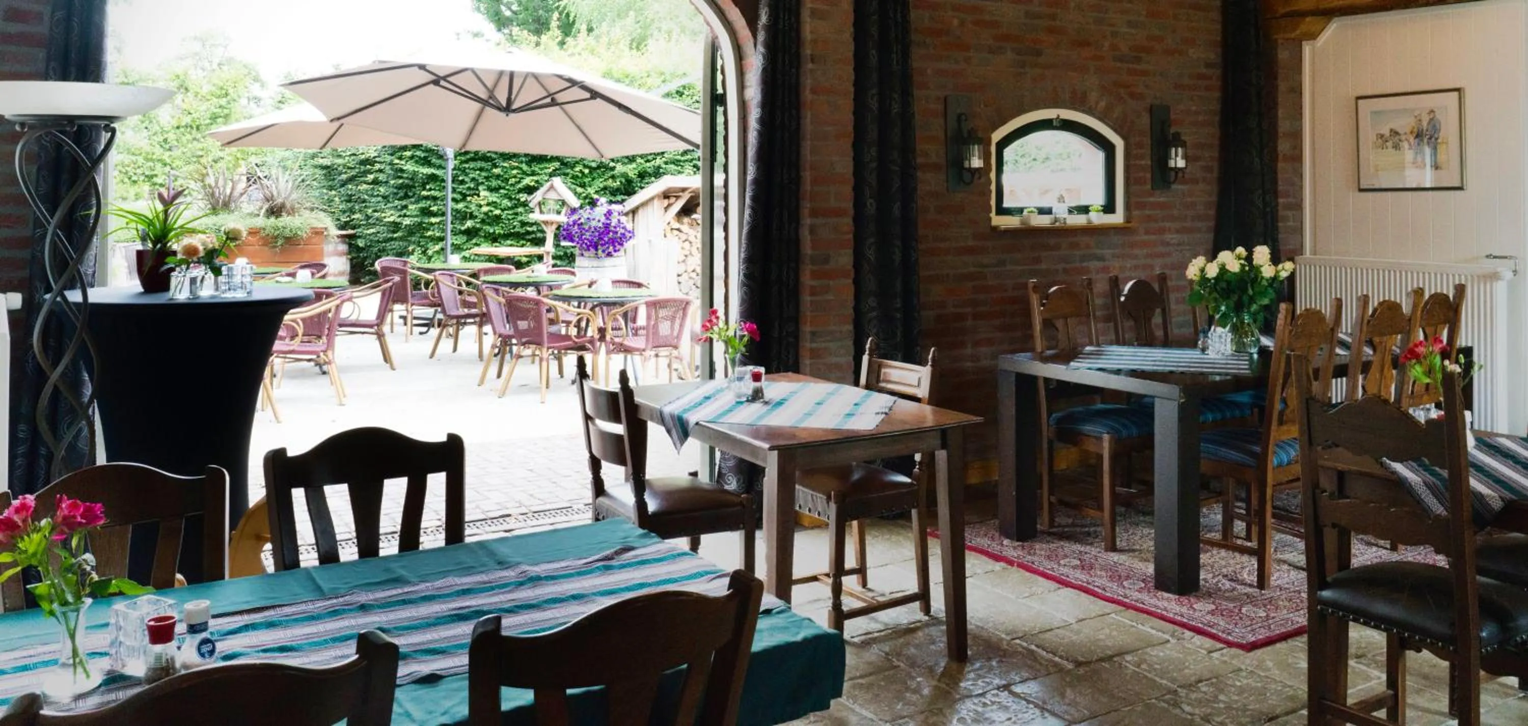 Patio in Hotel Herberg de Lindehoeve
